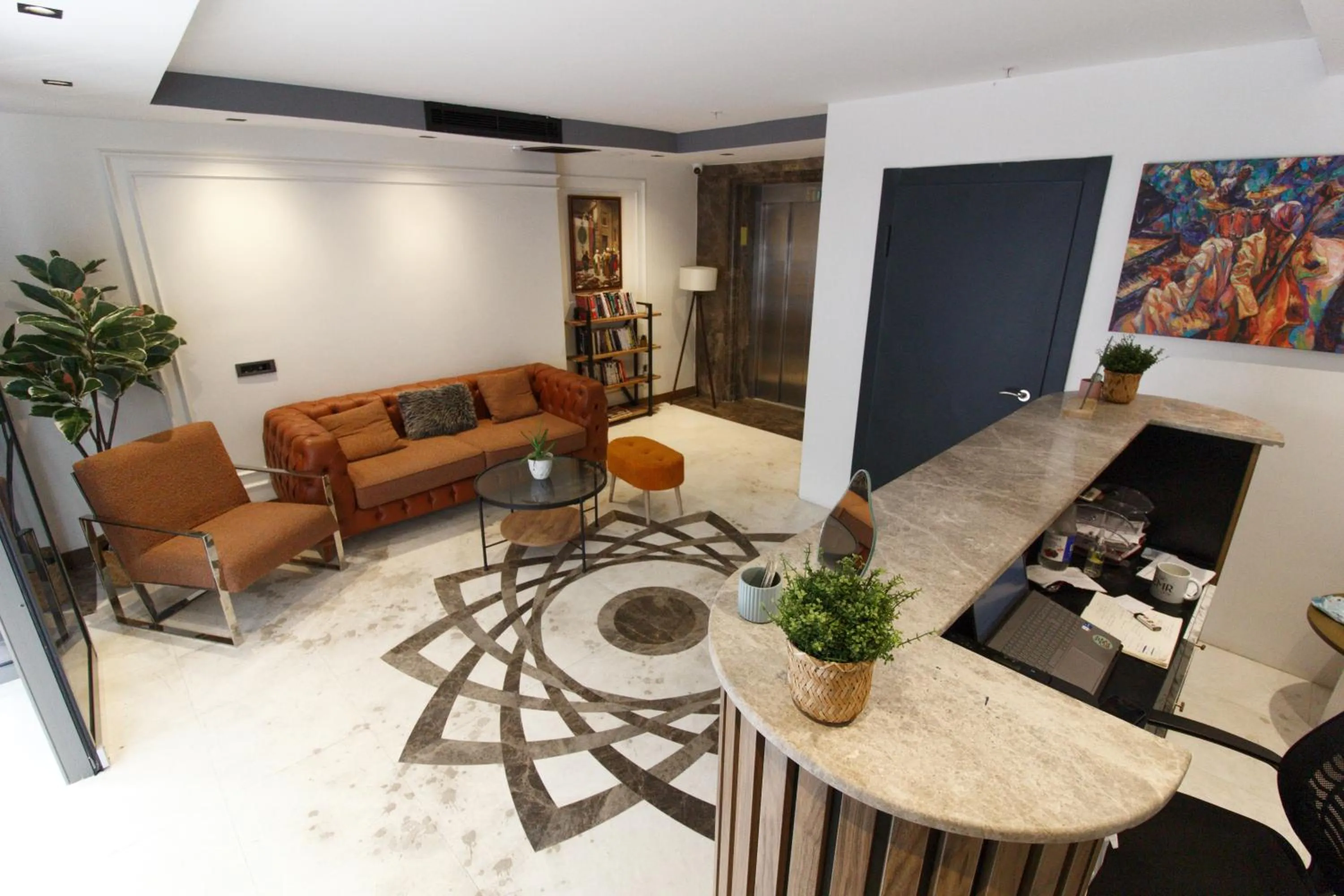 Lobby or reception in ONKA OTELCİLİK TURİZM TİCARET LİMİTED ŞİRKETi