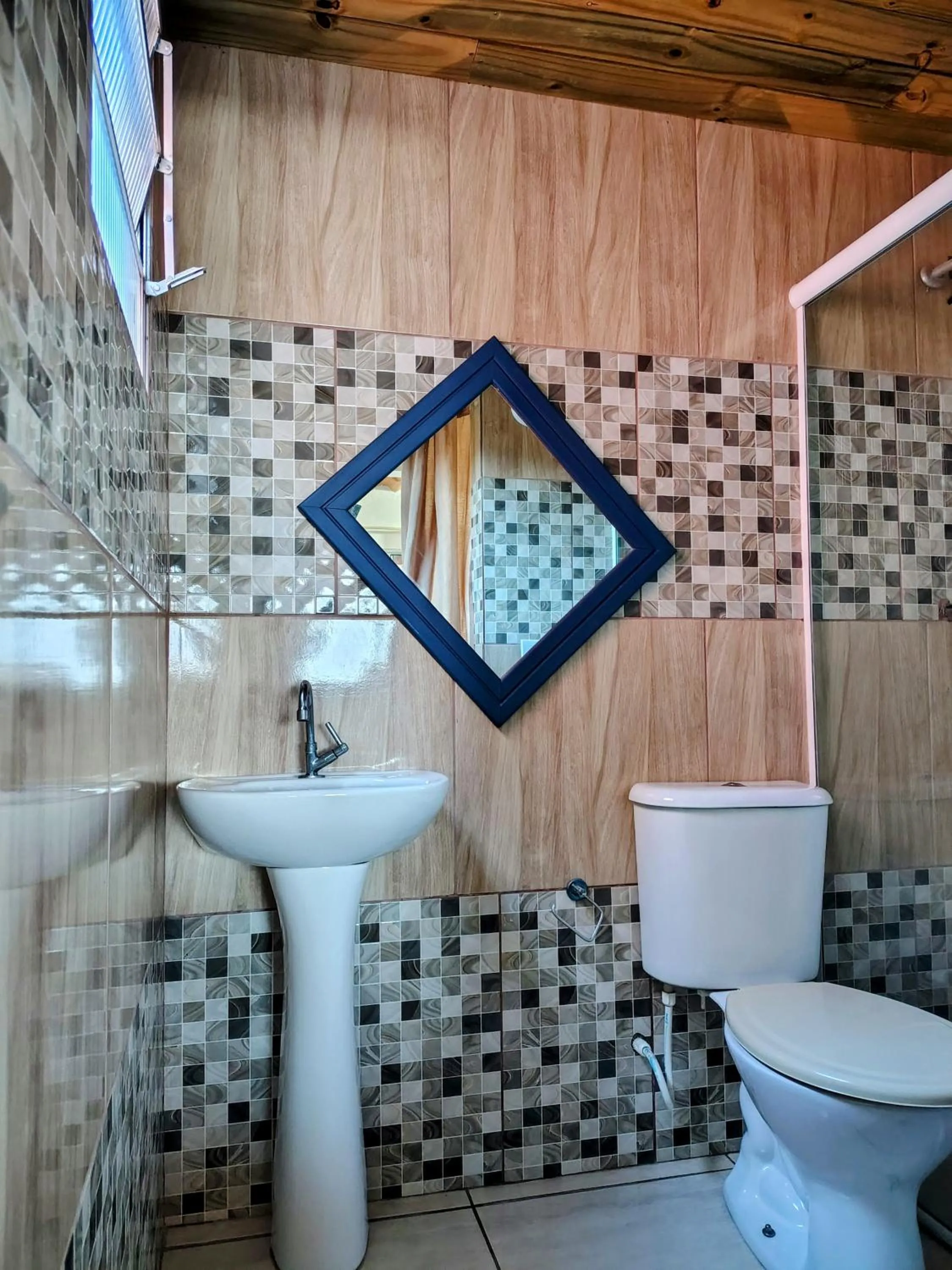 Toilet in Pousada Aconchego Recanto Do Mar