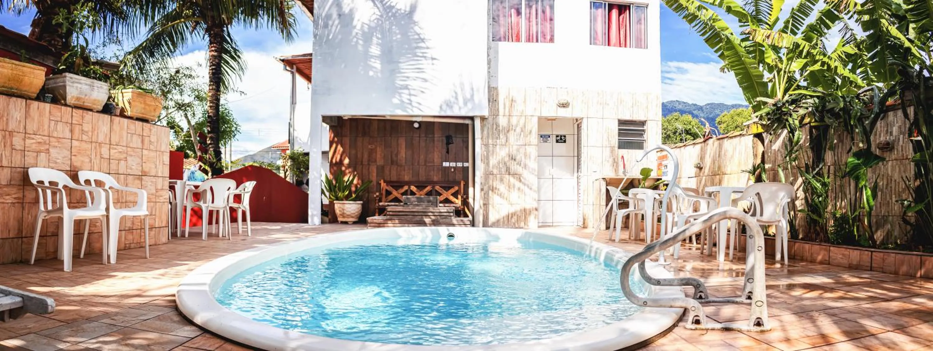 Pool view in Pousada Aconchego Recanto Do Mar