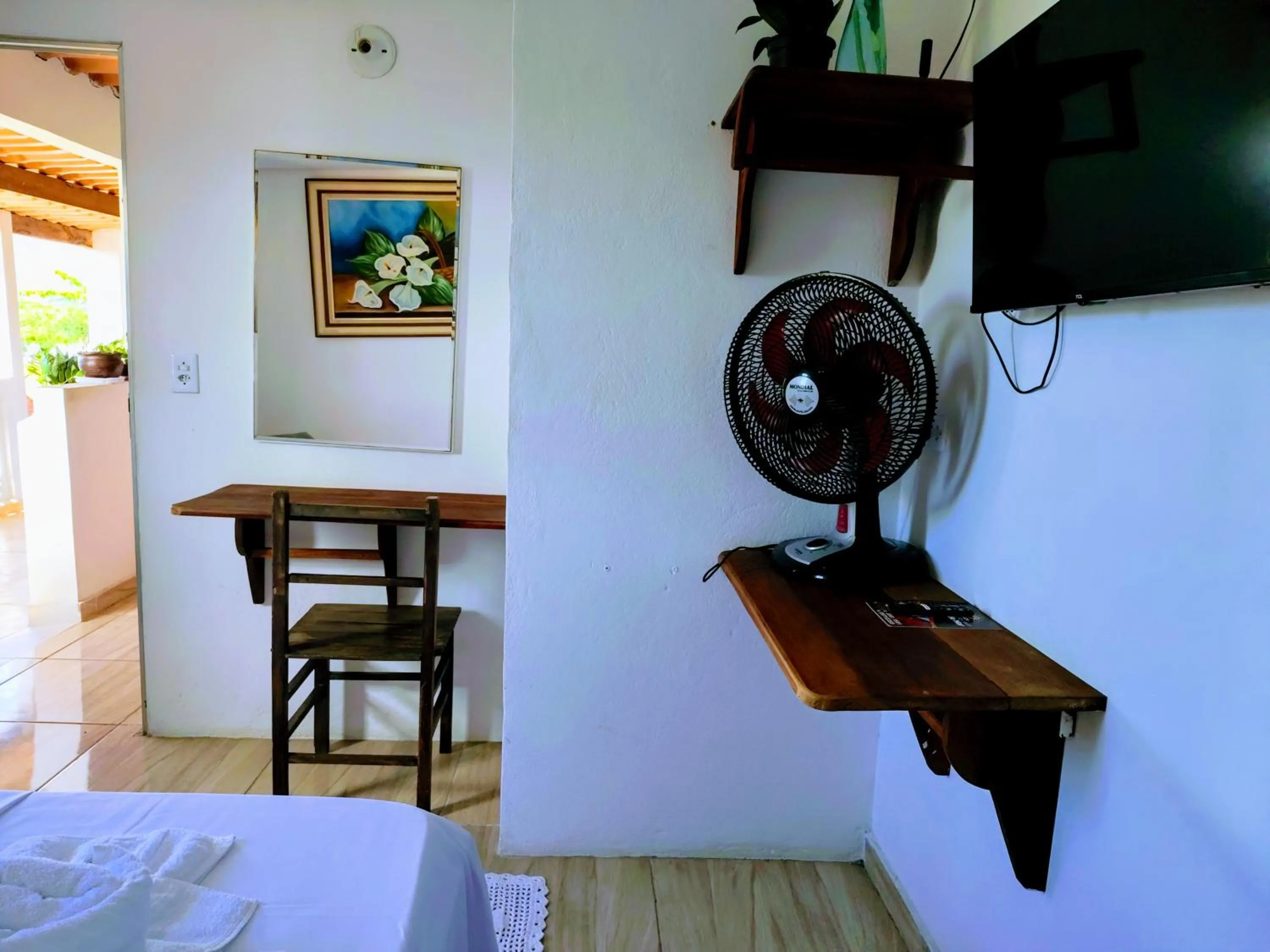 TV and multimedia in Pousada Aconchego Recanto Do Mar