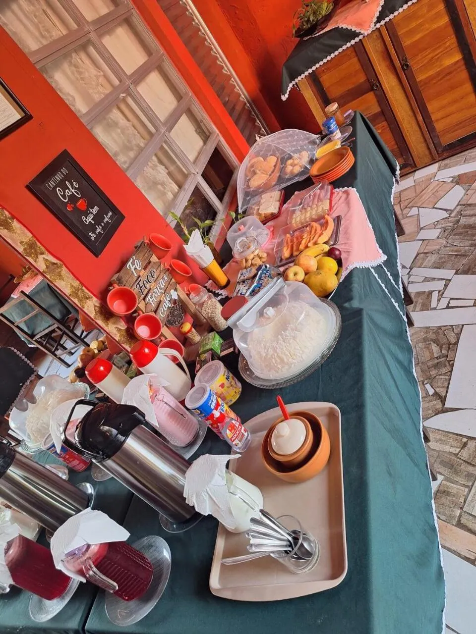 Food and drinks in Pousada Aconchego Recanto Do Mar