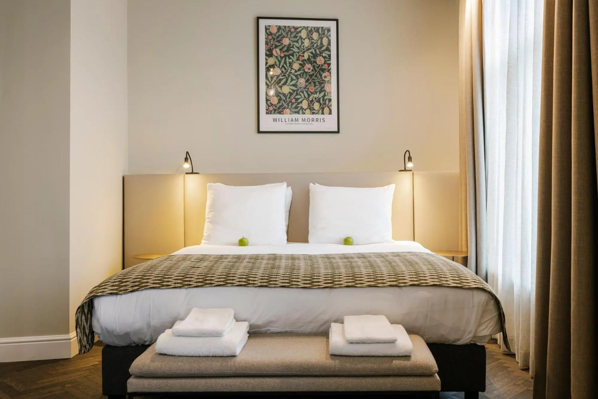 Bed in Hotel Bloemendaal by BHC