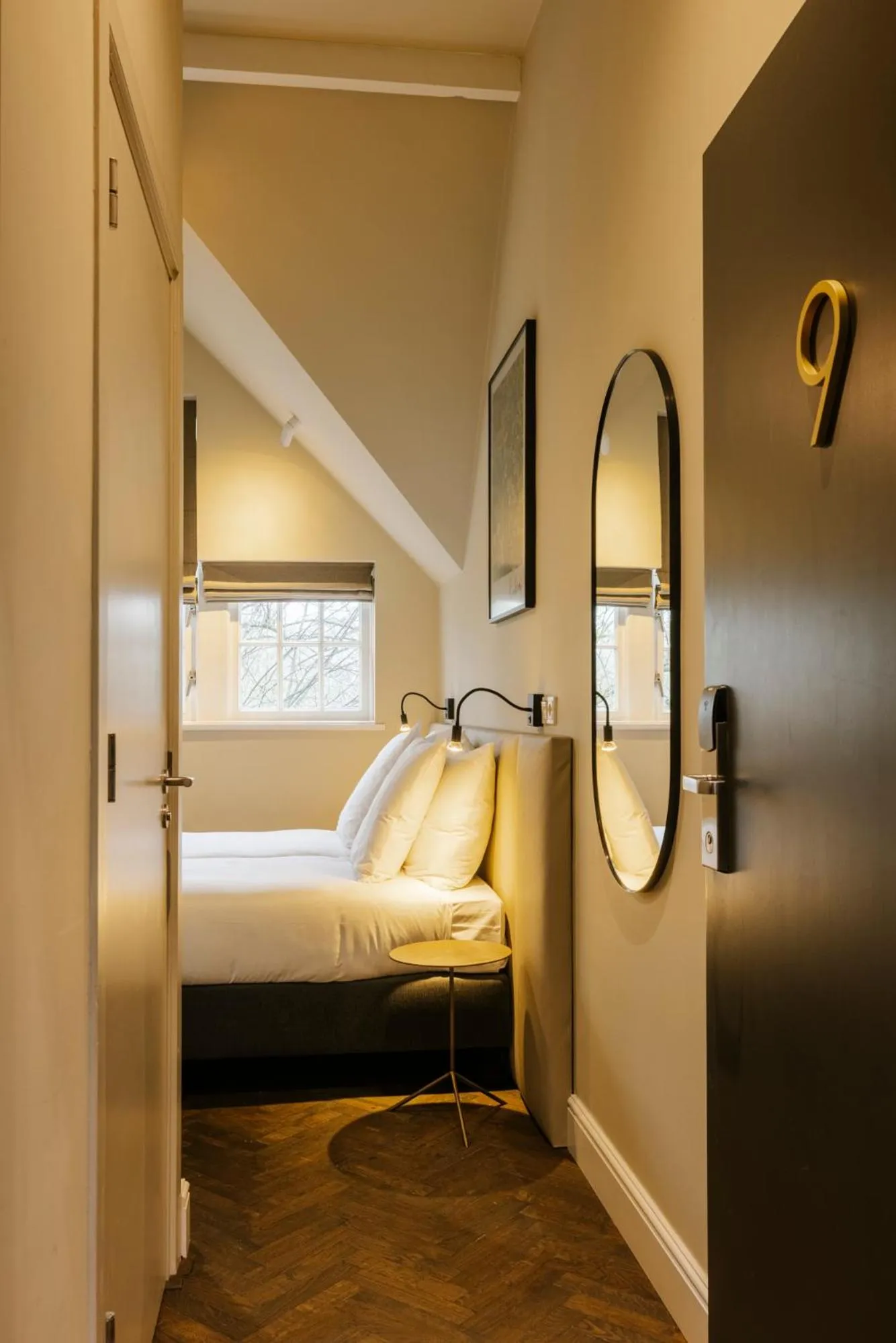 Bed in Hotel Bloemendaal by BHC