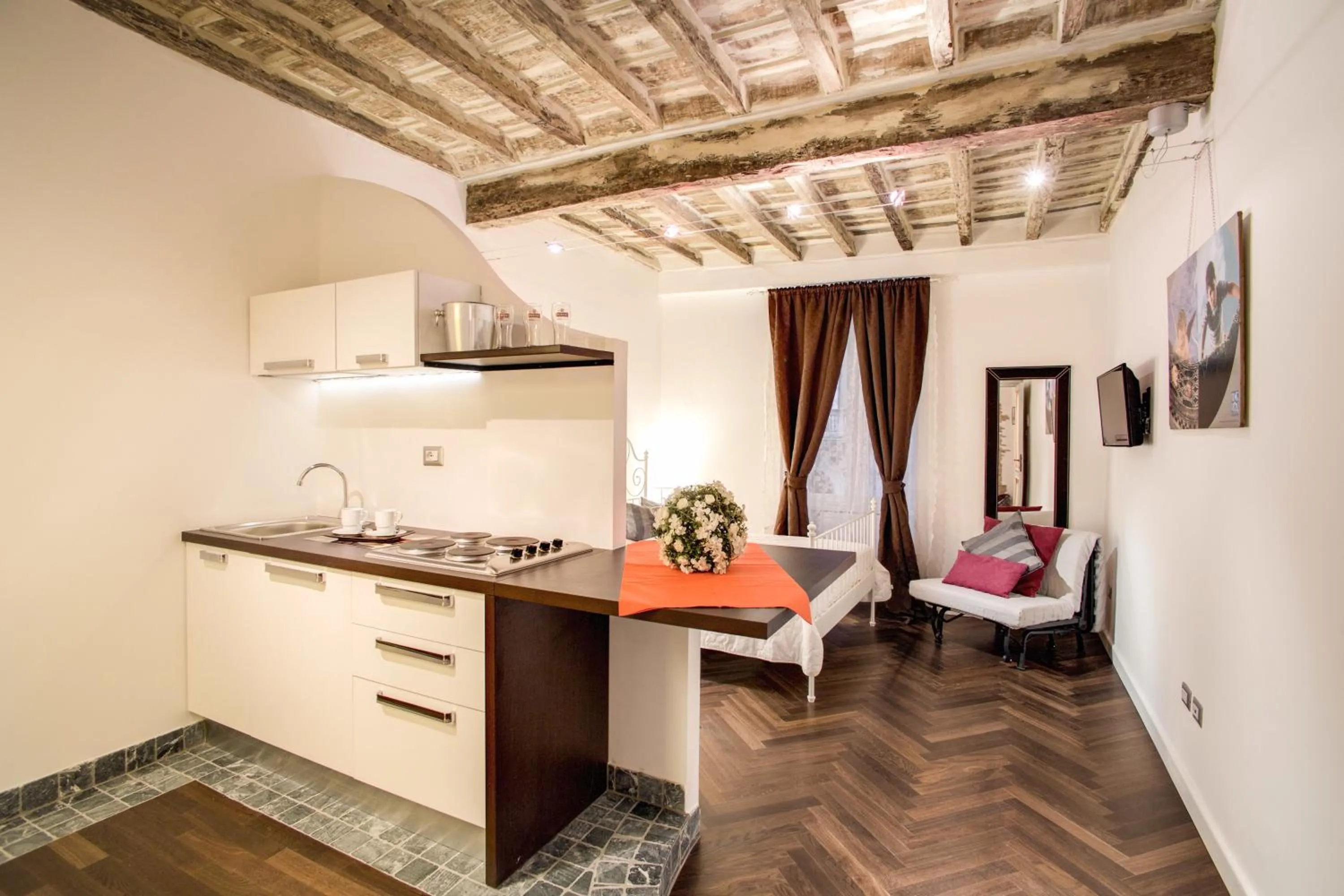 Kitchen or kitchenette in Orso Luxury Apartment
