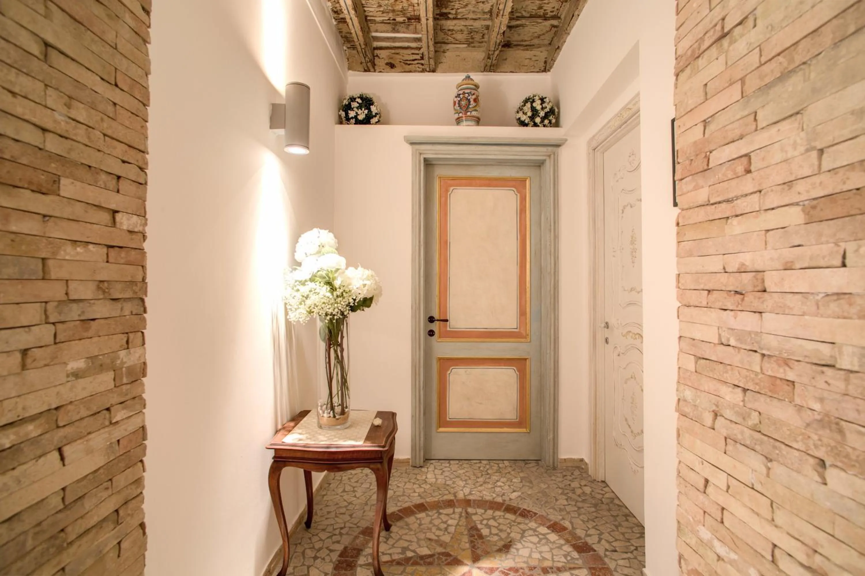 Facade/entrance in Orso Luxury Apartment