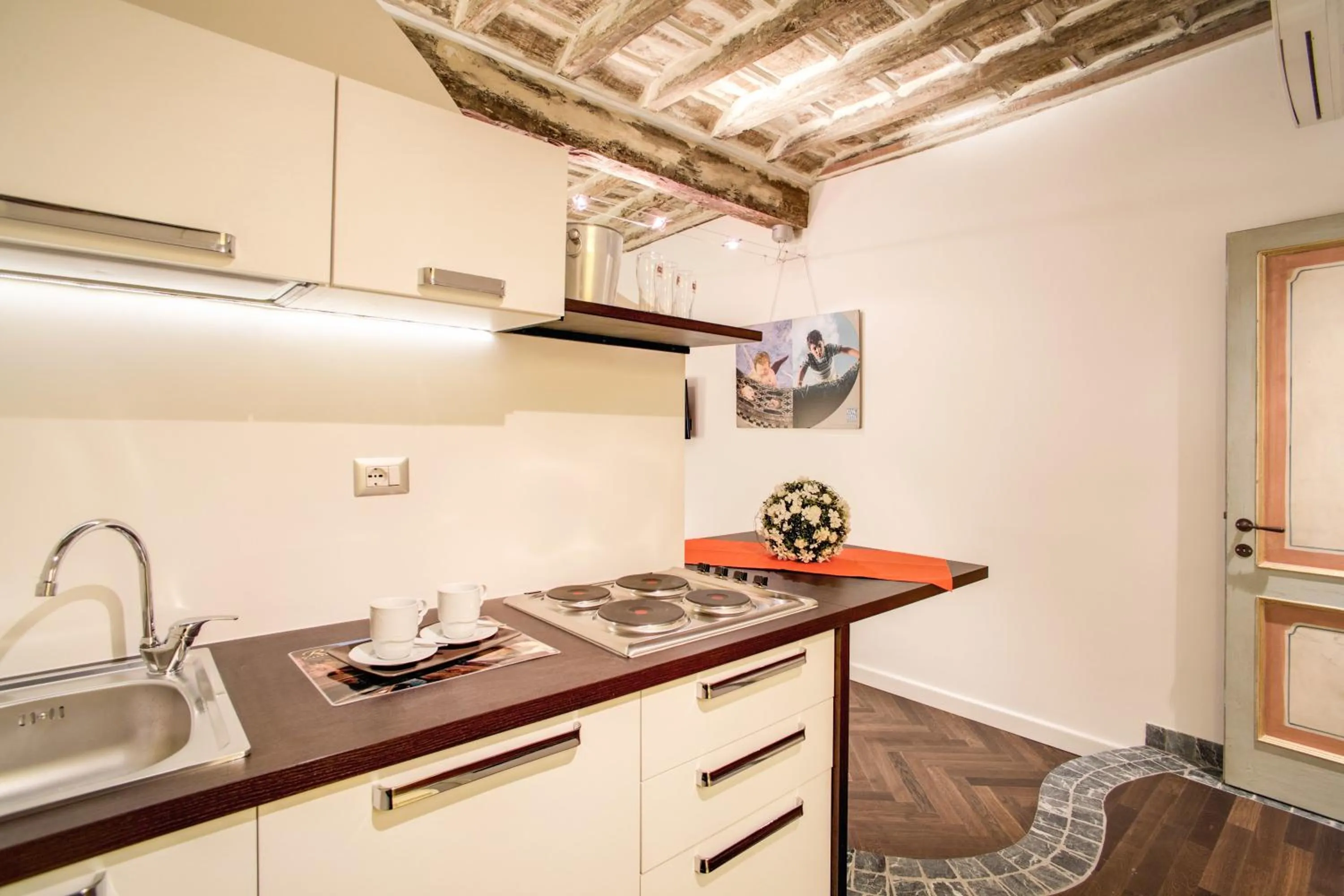 Kitchen or kitchenette in Orso Luxury Apartment