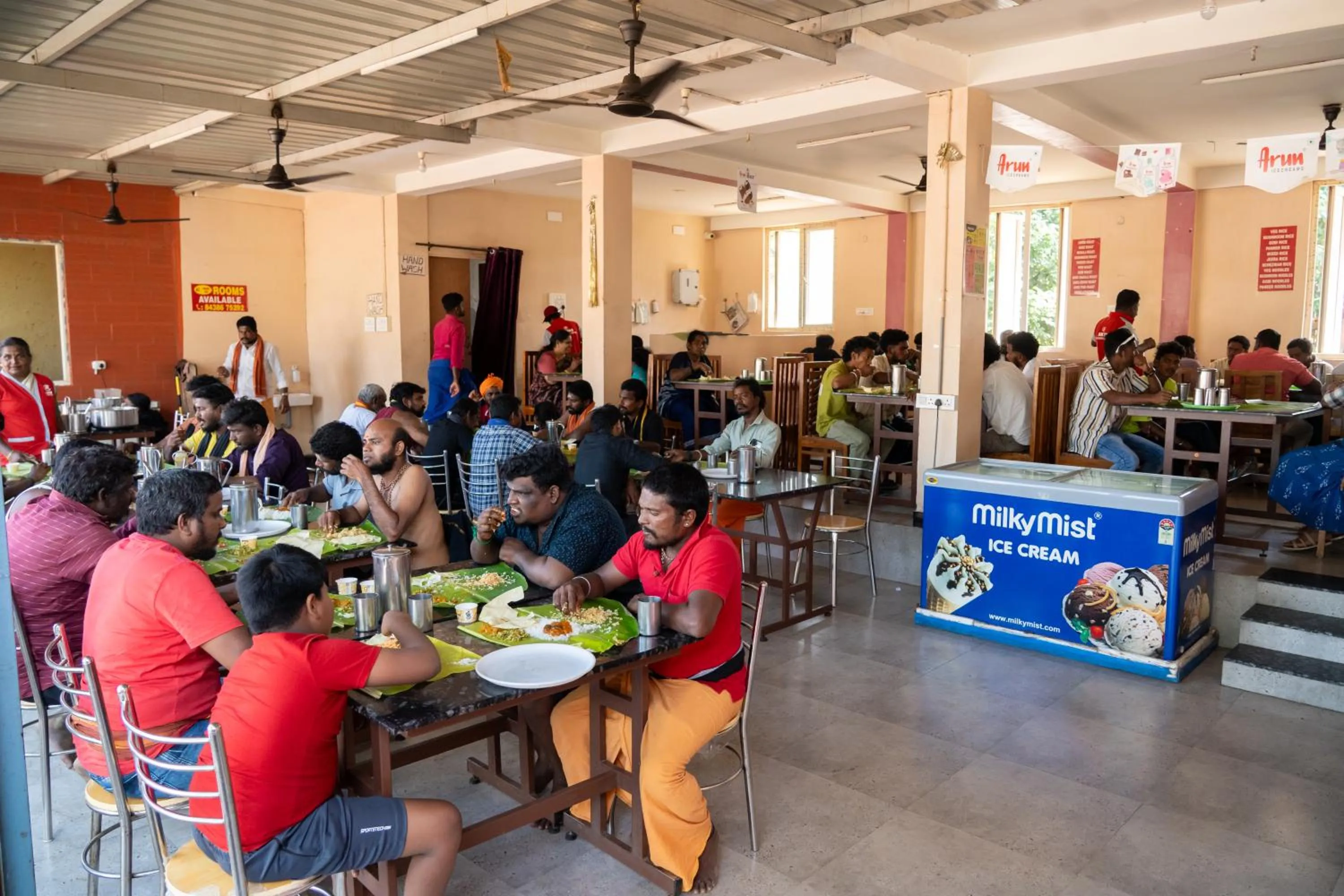 Restaurant/places to eat in Aryas Residency- Near Isha Foundation Coimbatore & Karunya University