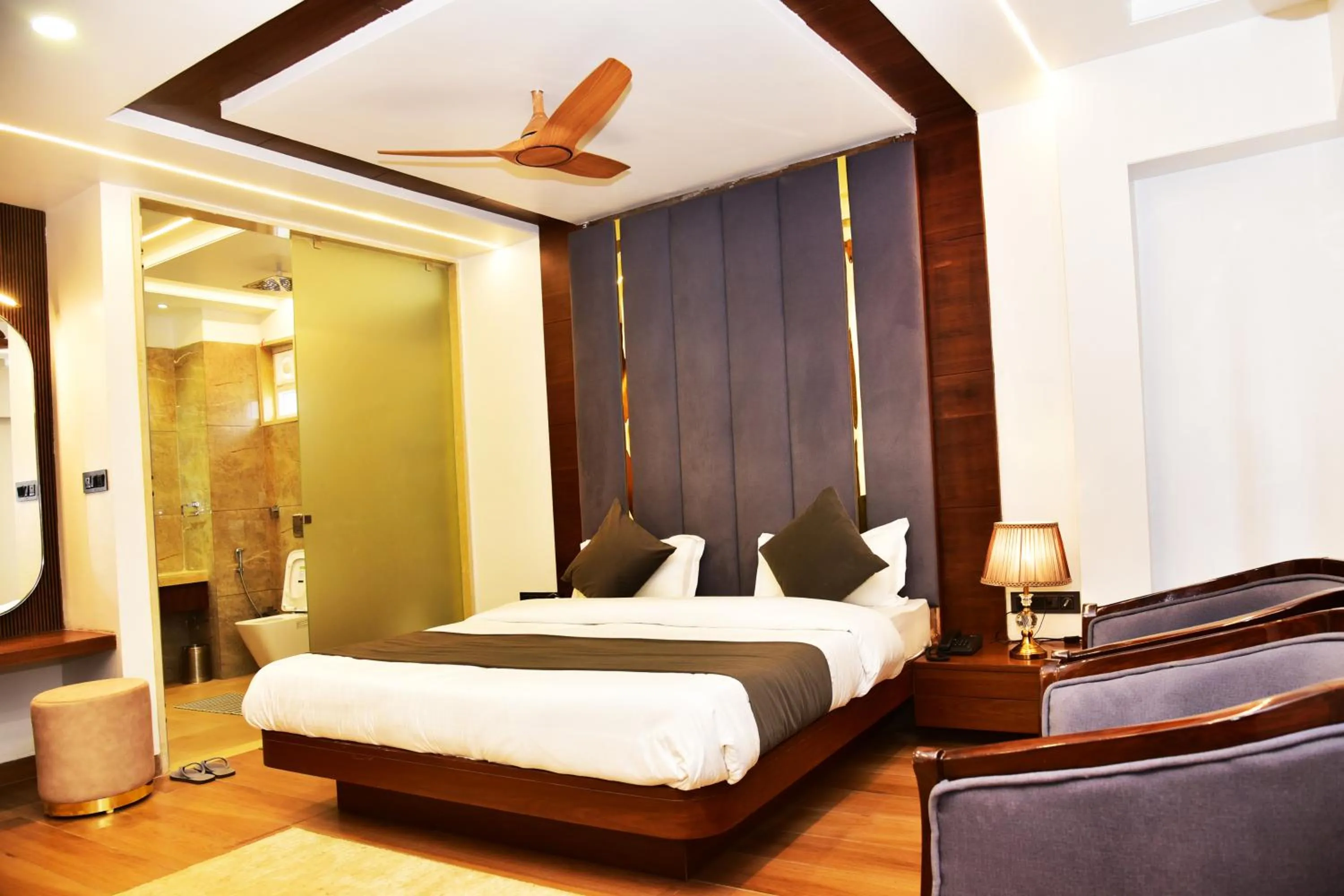 Bed in Hotel Divine Peak