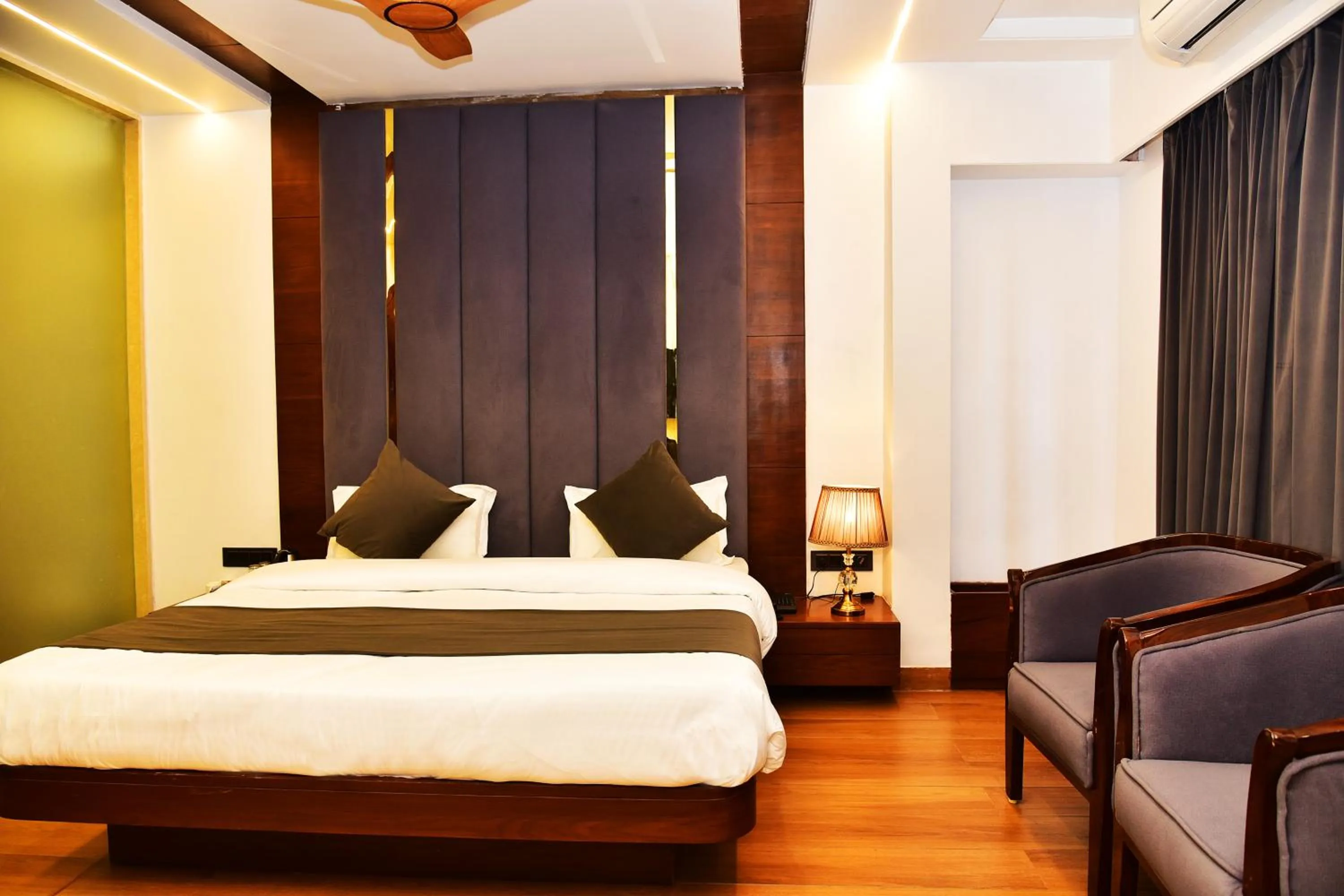 Bed in Hotel Divine Peak