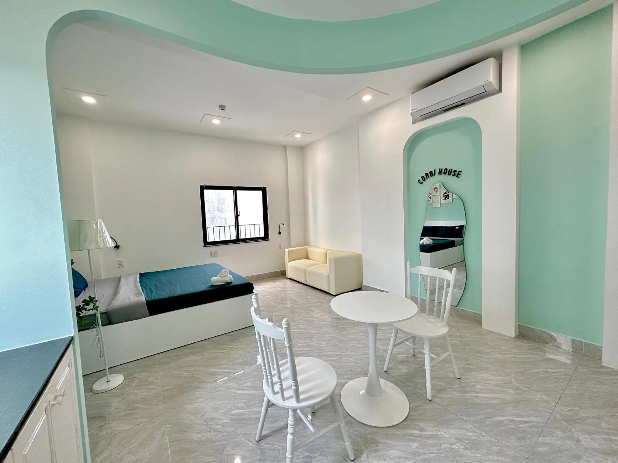 Bed in Corgi House Danang