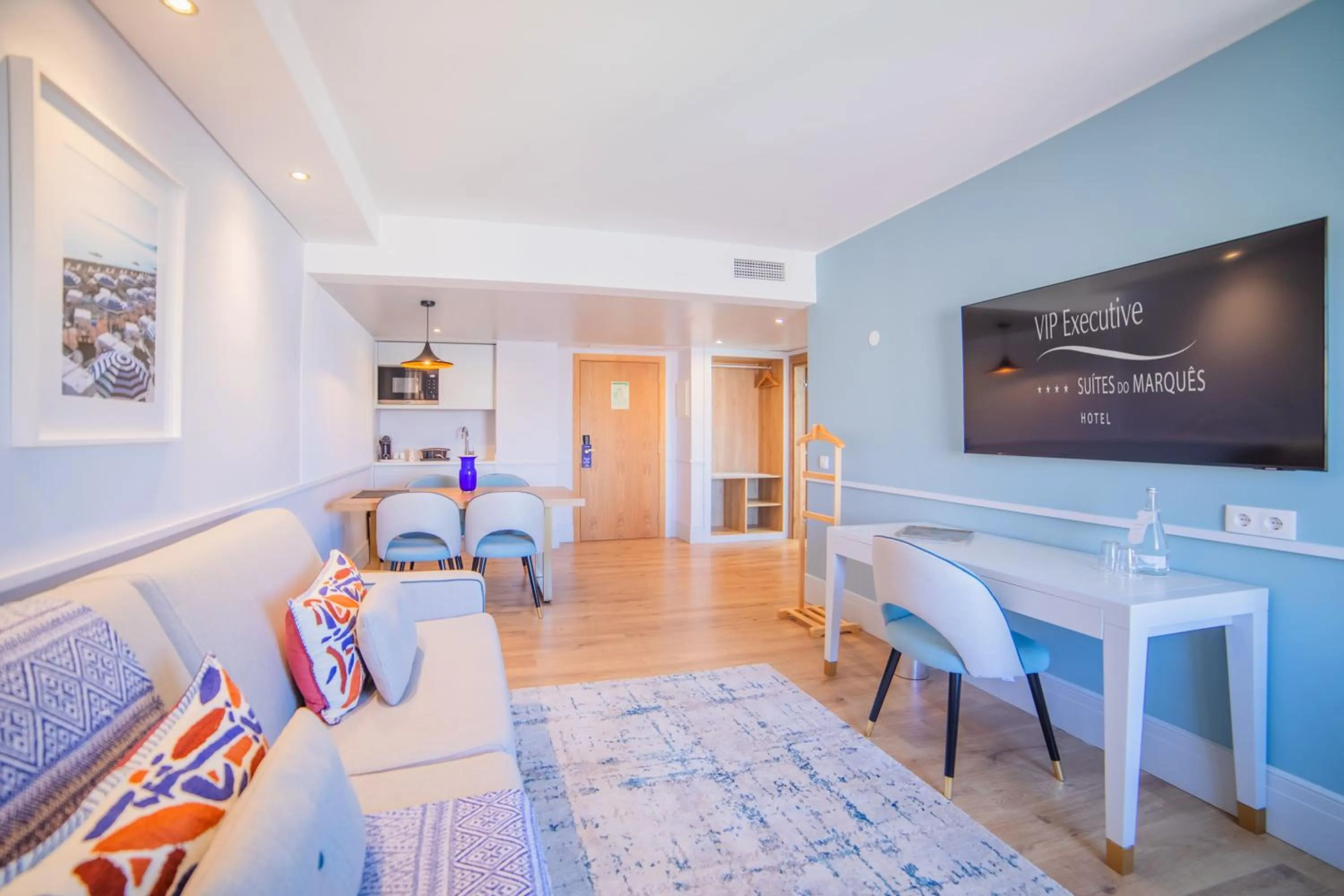 Bedroom in VIP Executive Suites do Marquês Hotel