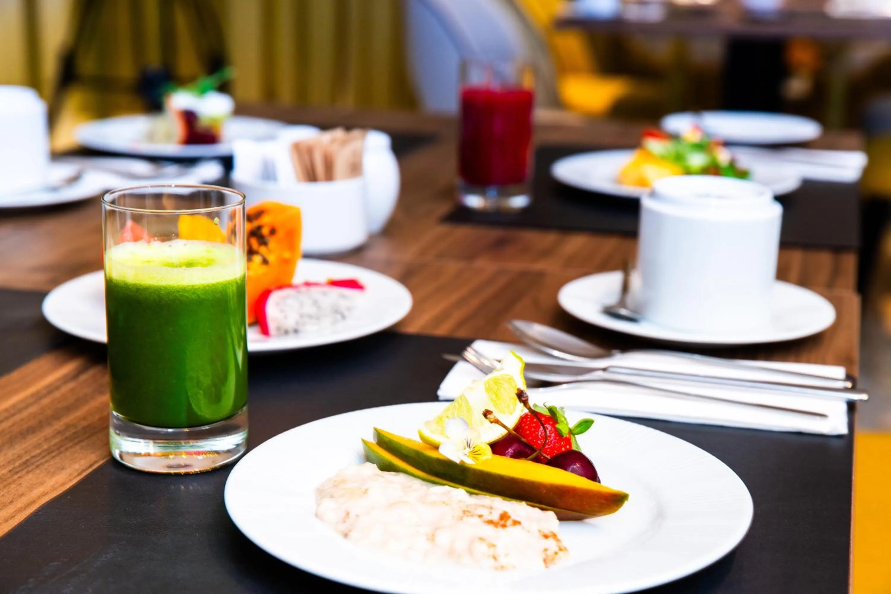 Breakfast in VIP Executive Suites do Marquês Hotel