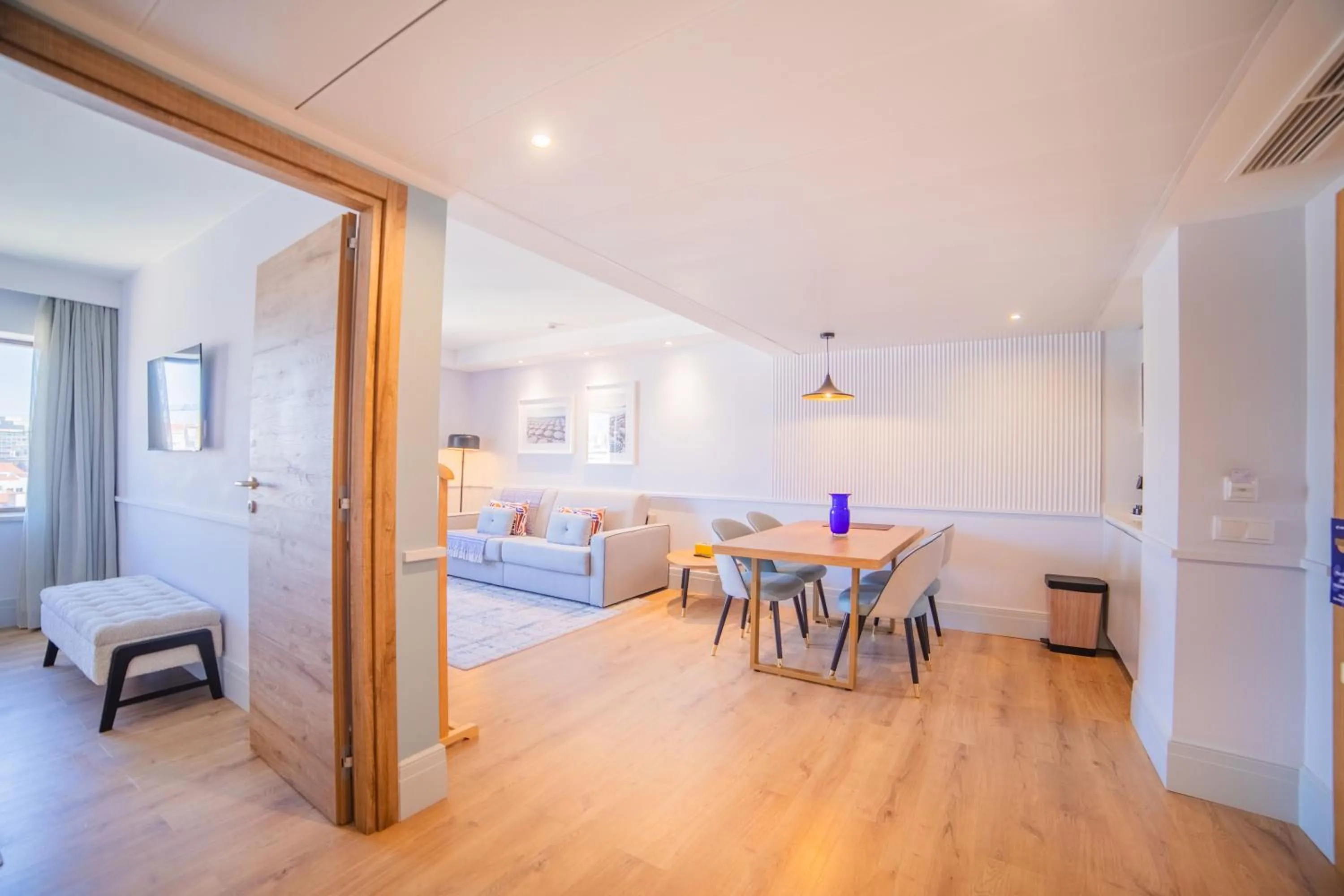 Bedroom, Bed in VIP Executive Suites do Marquês Hotel