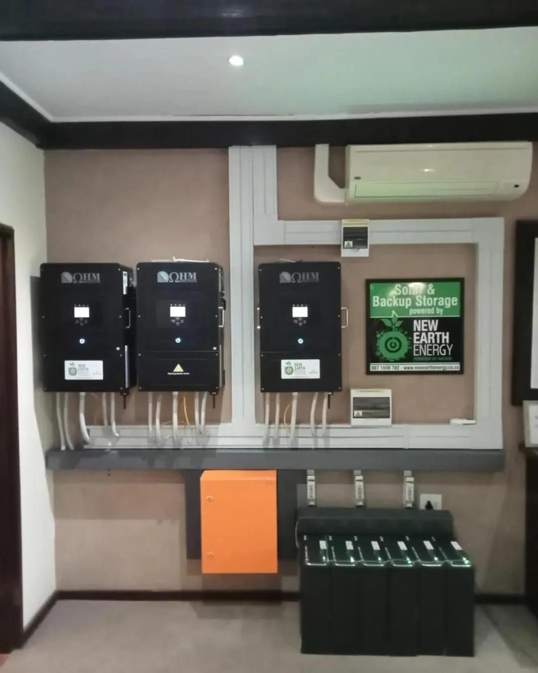 Property building in Fish Eagle Manor