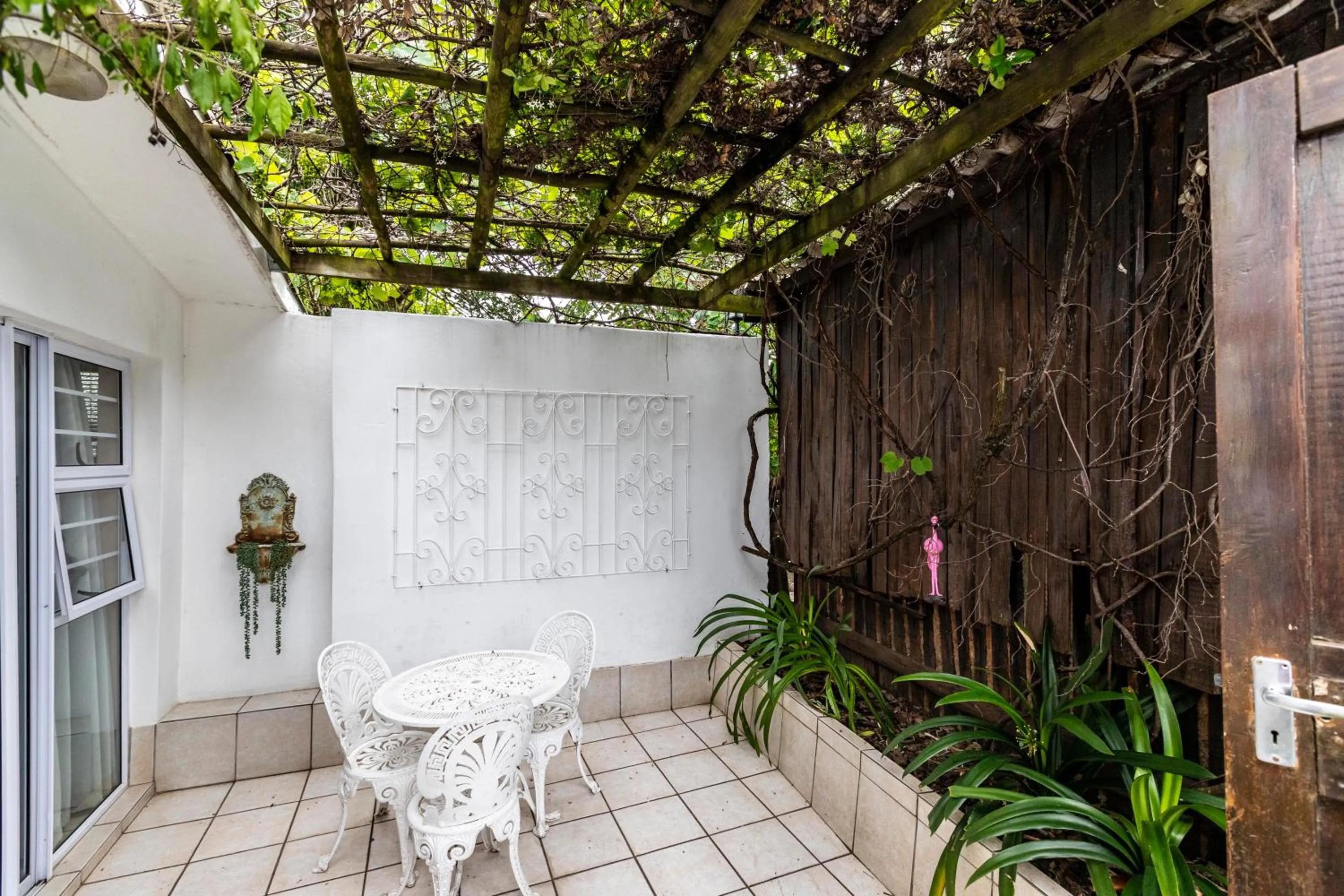 Patio in Fish Eagle Manor