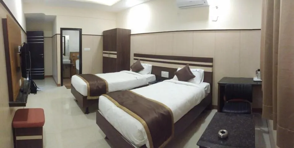 air conditioner, Bed in Anand Regency Majestic