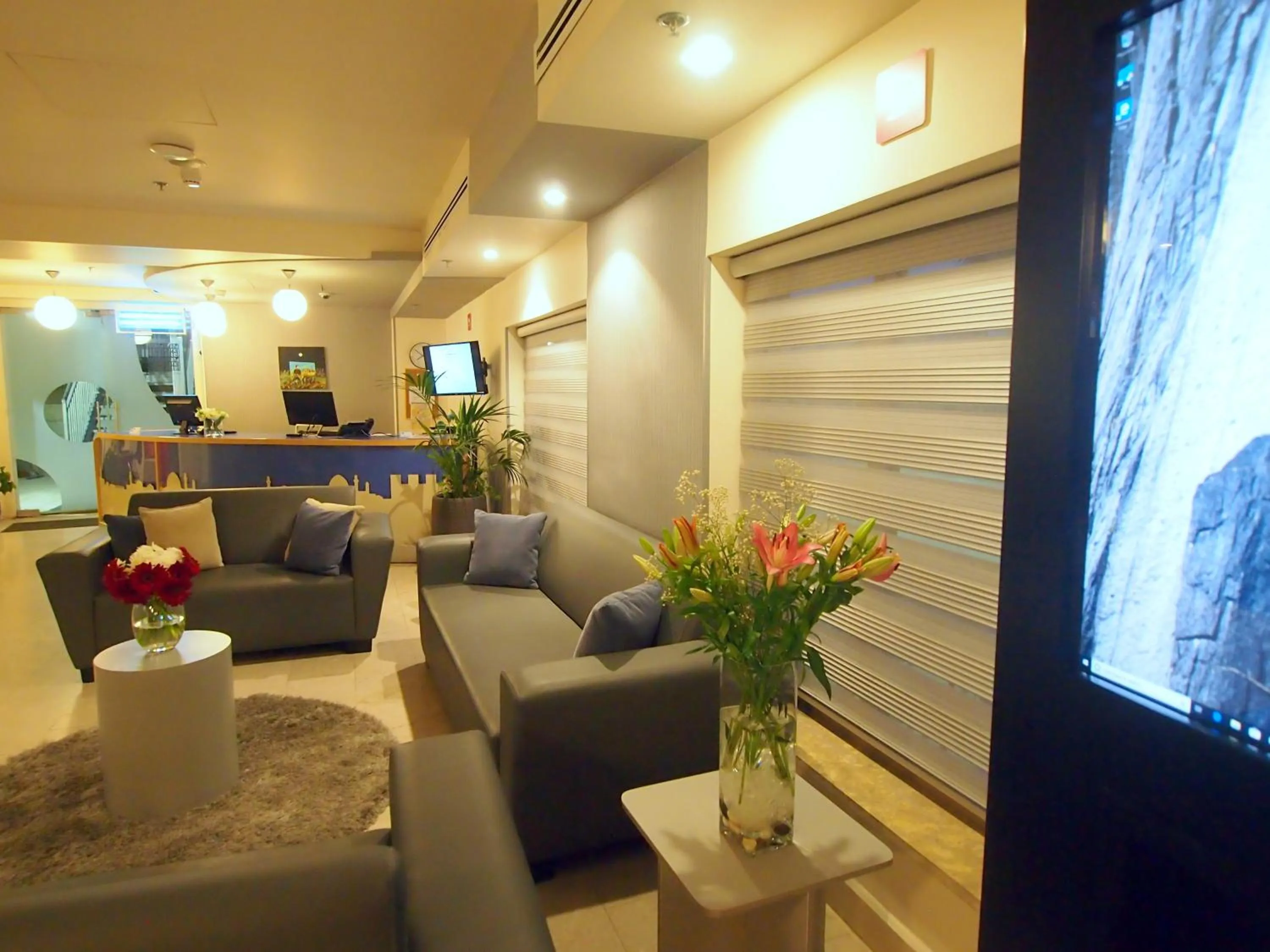 Lobby or reception in Grand Park Hotel Jerusalem