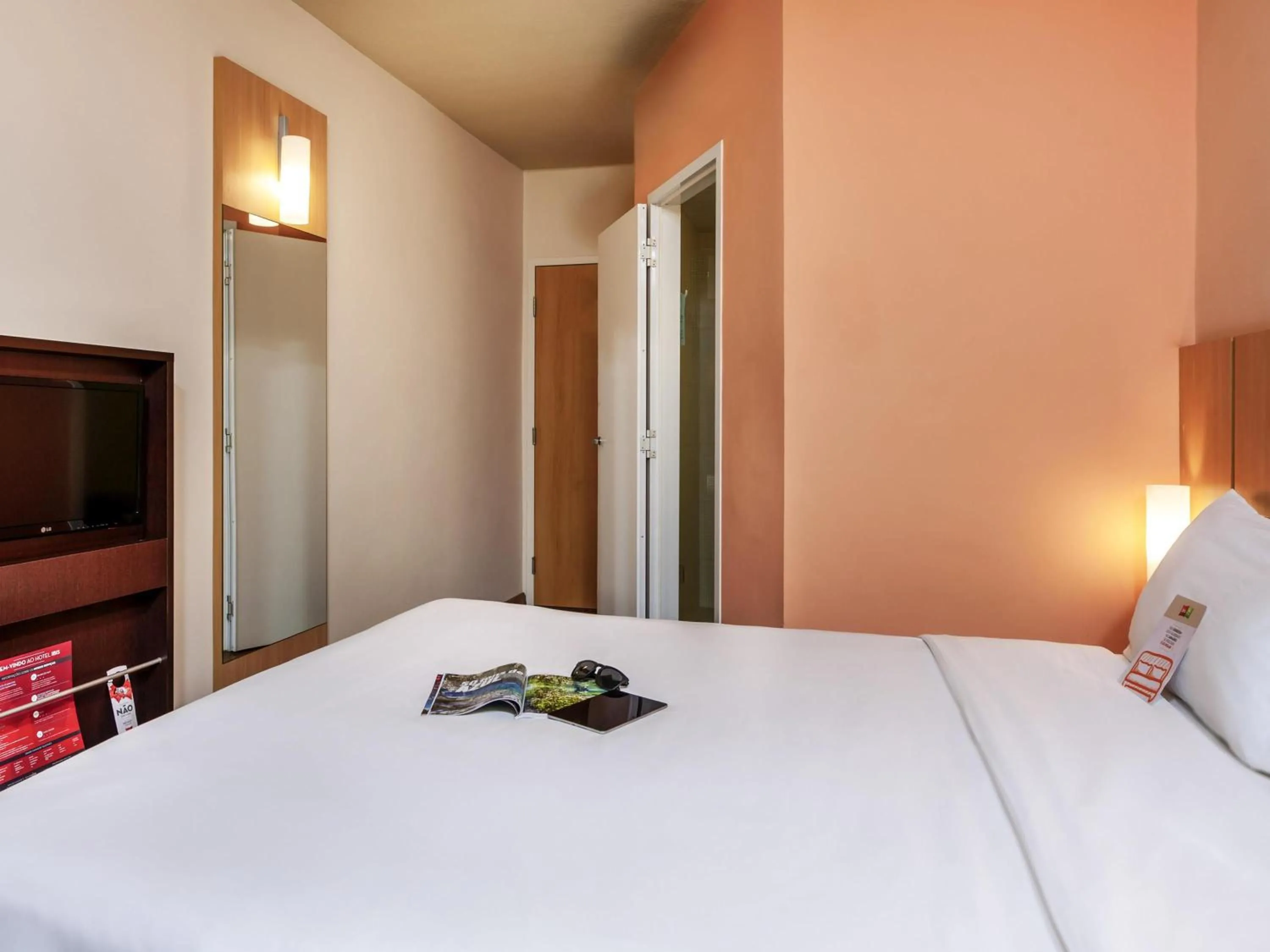 Standard Double Room in ibis Ourinhos