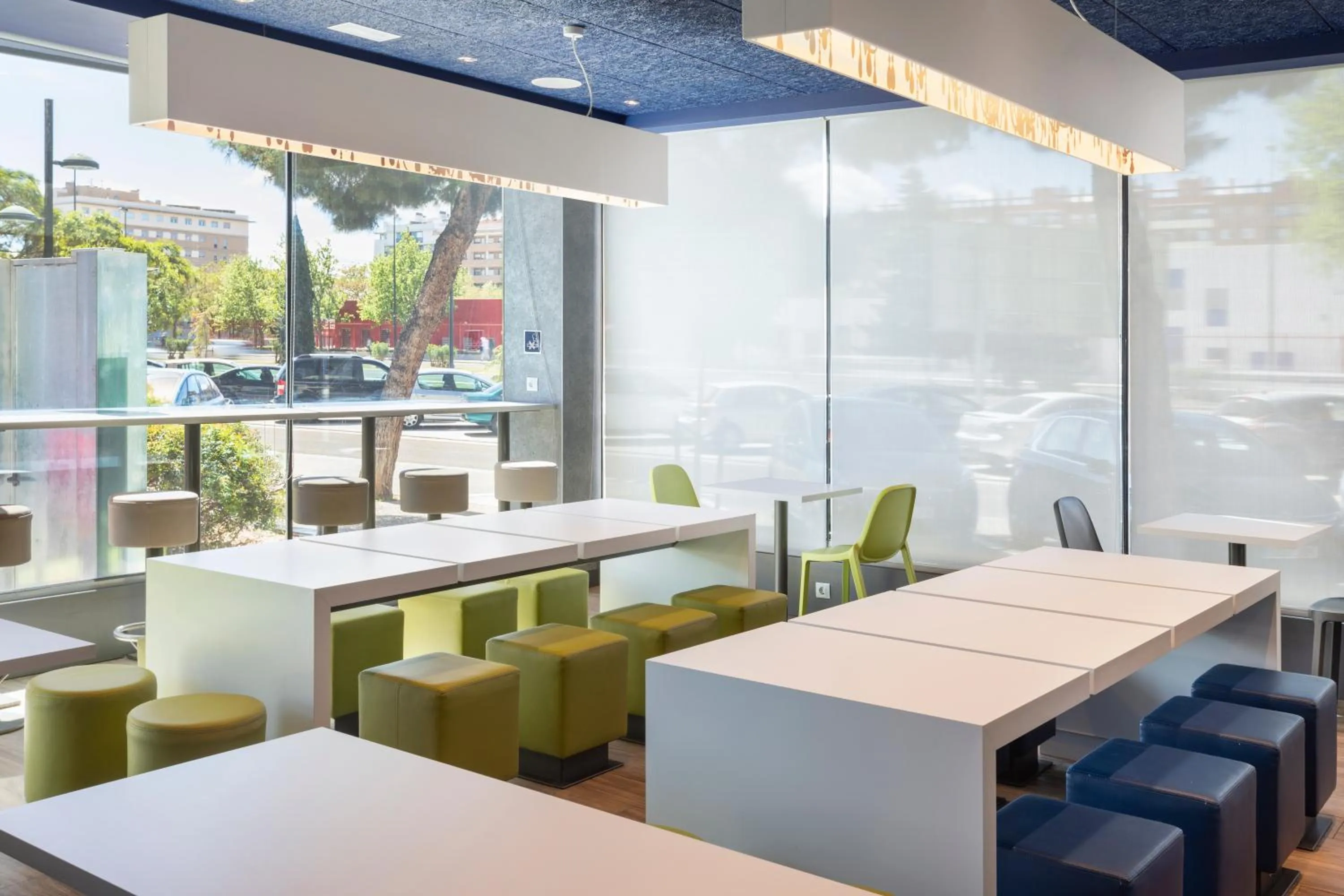 Breakfast in B&B HOTEL Zaragoza Plaza Mozart