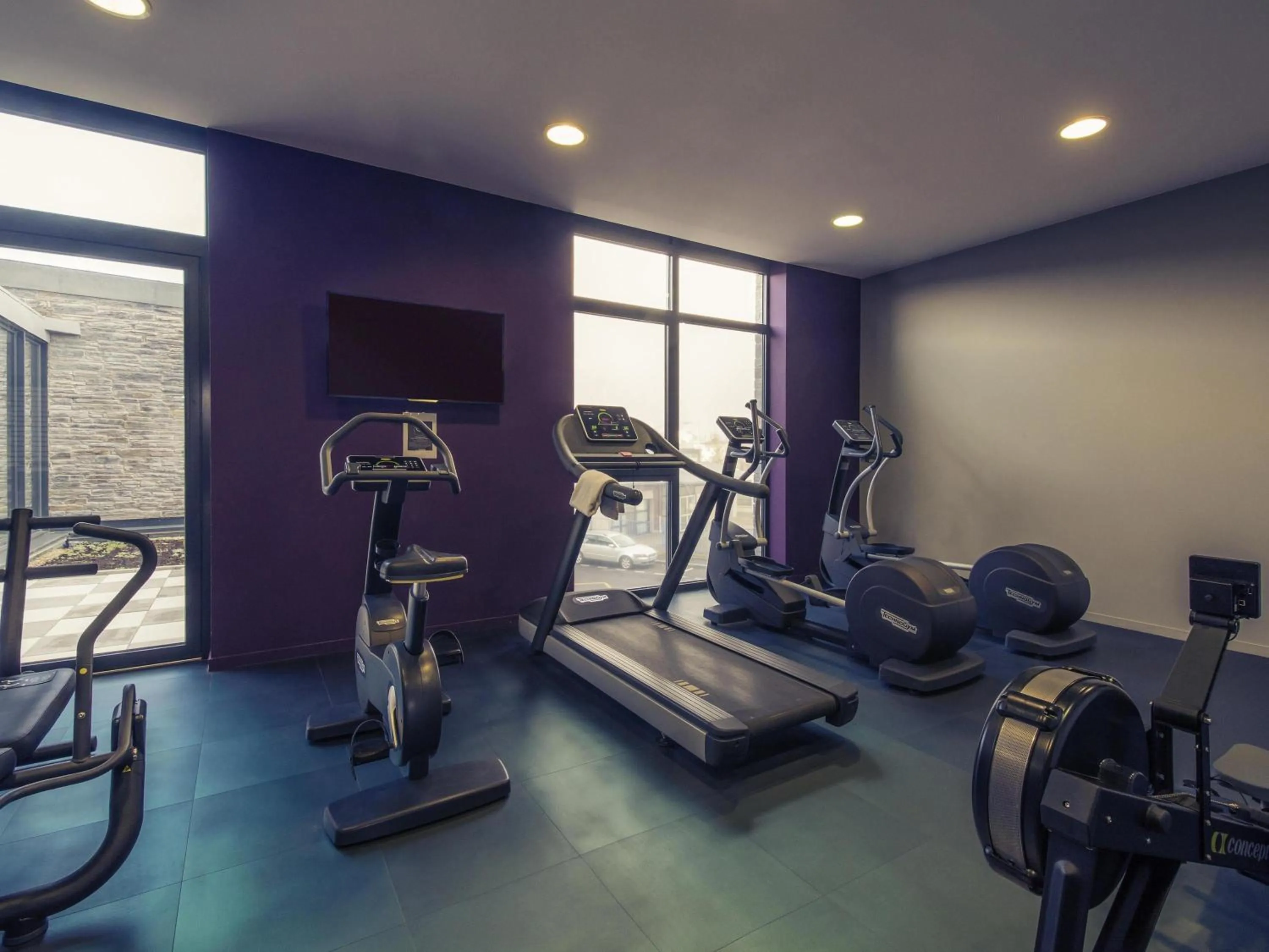 Fitness centre/facilities in Mercure Cherbourg Centre Port