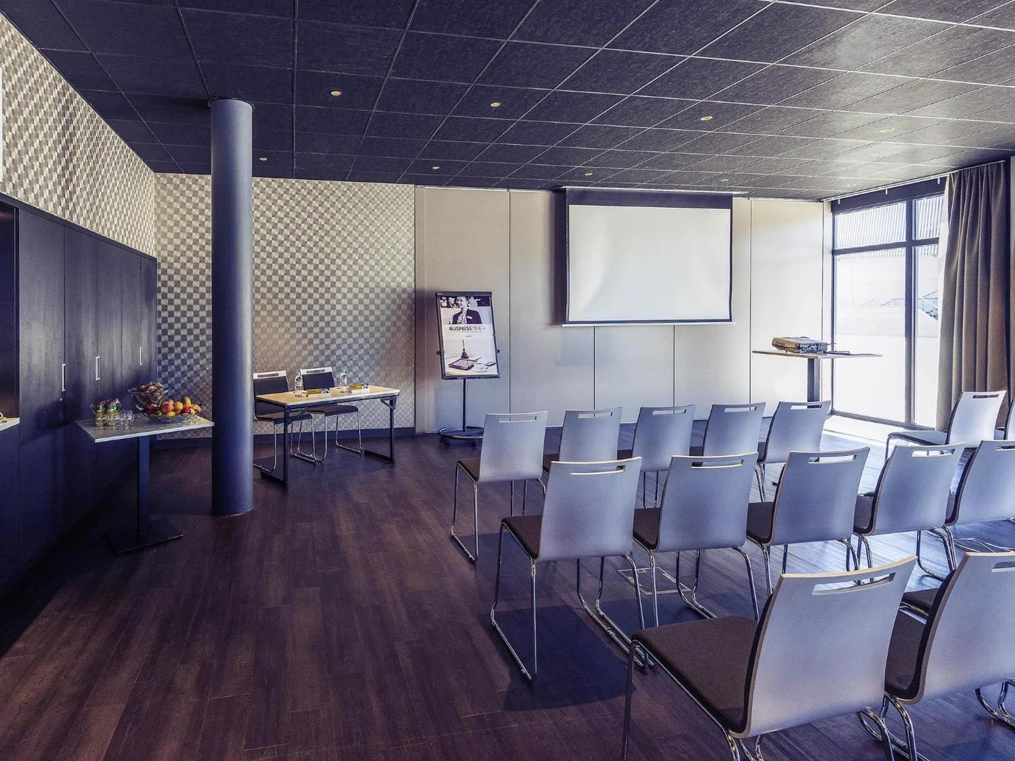 Meeting/conference room in Mercure Cherbourg Centre Port