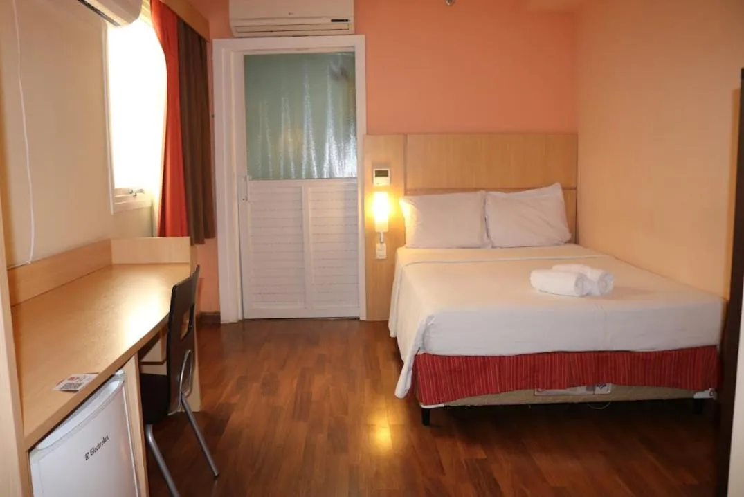 Bed in Samba Itaboraí