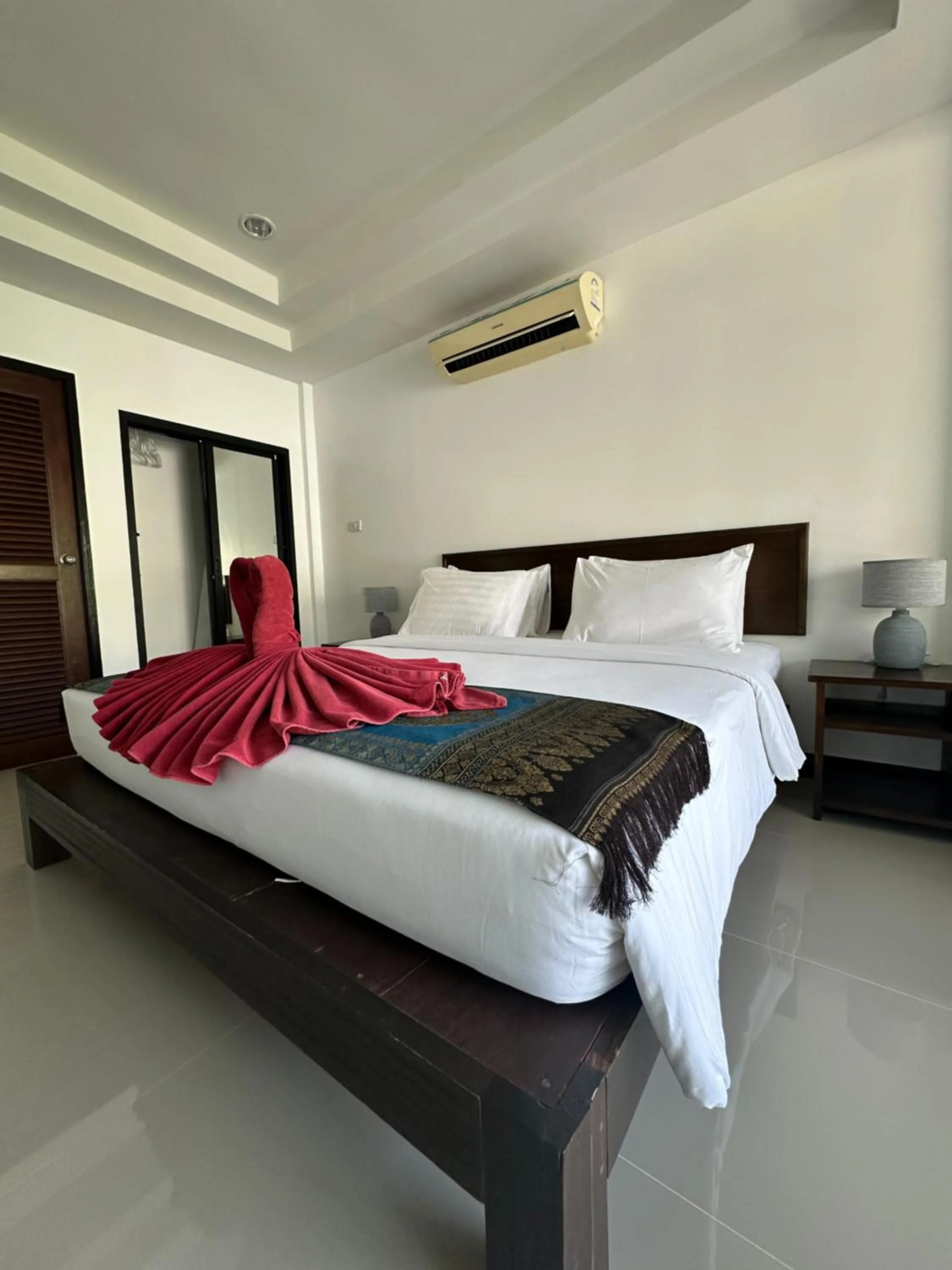 Bed in The Seashore Kamala Service Apartment