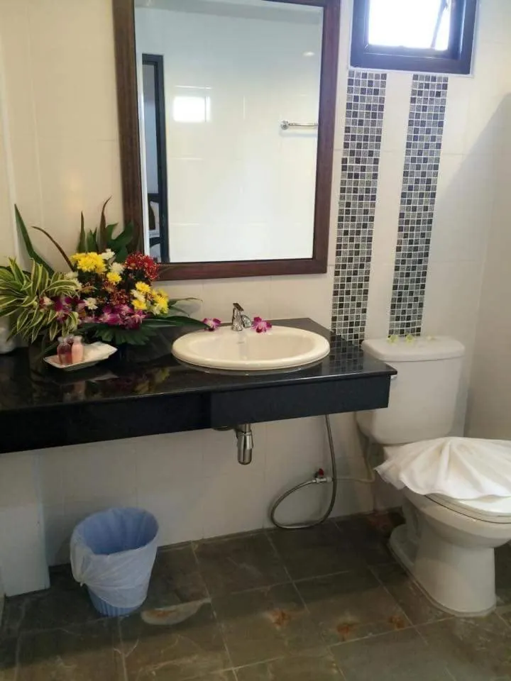 The Seashore Kamala Service Apartment