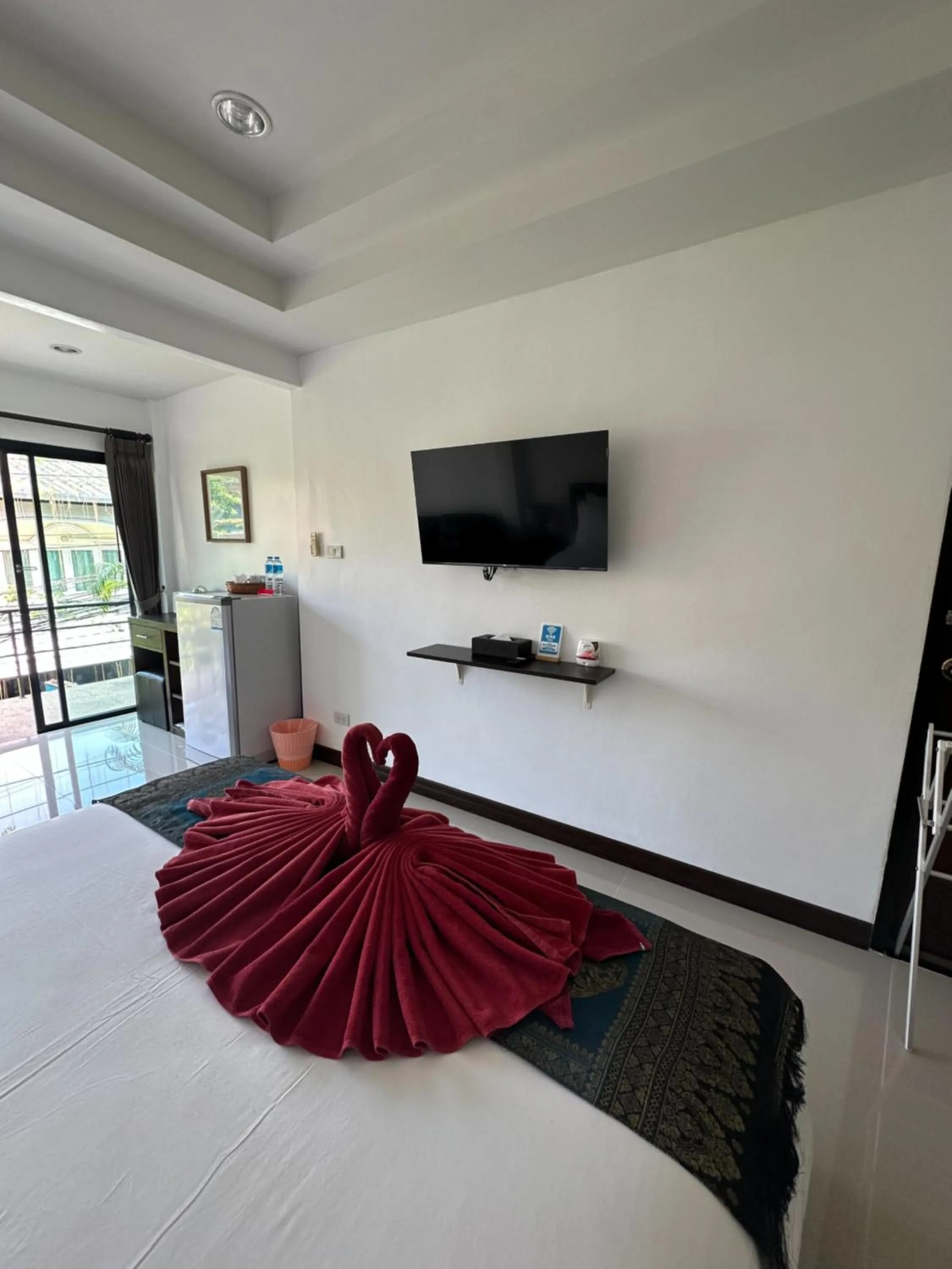 The Seashore Kamala Service Apartment