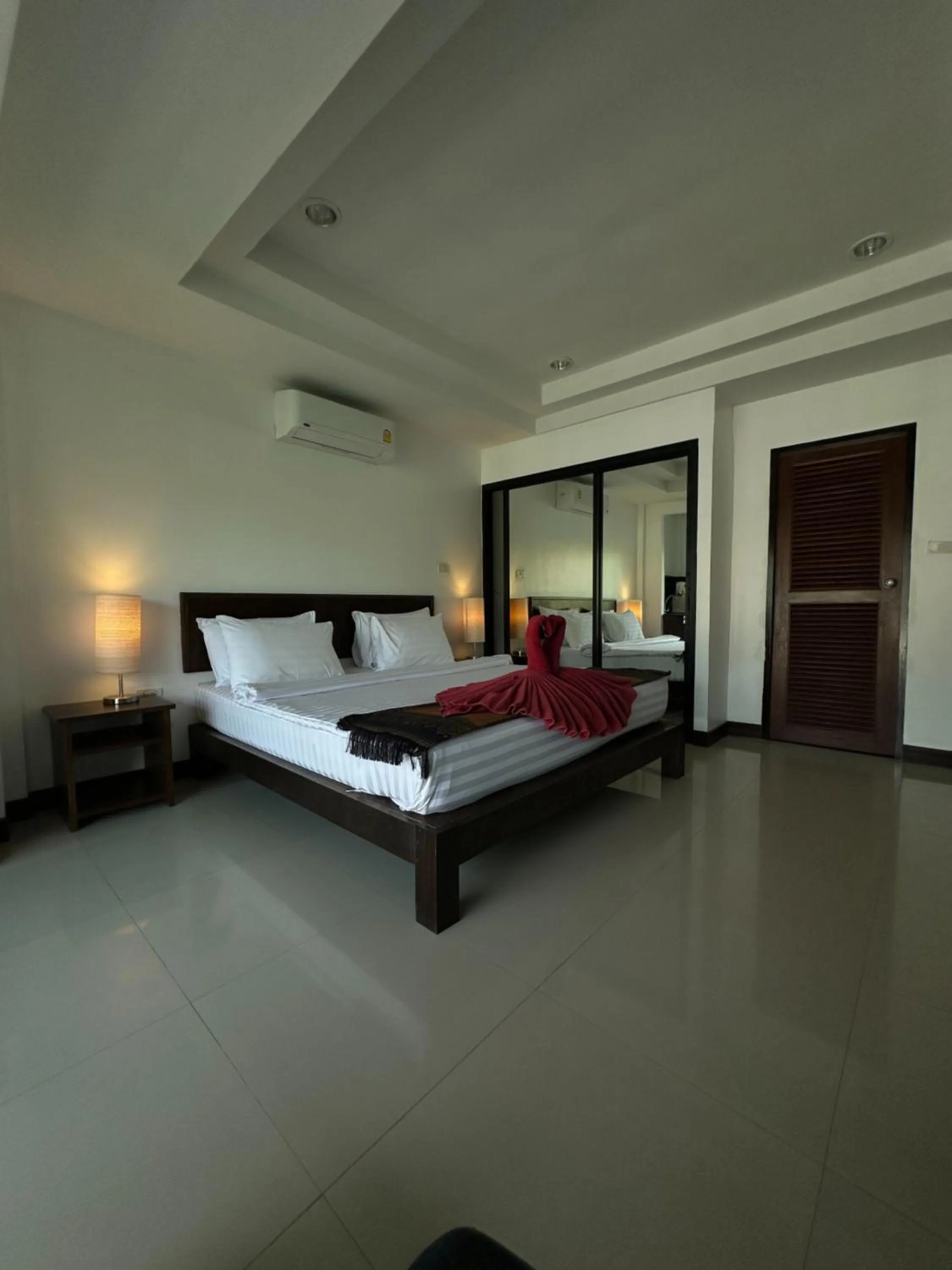 Bed in The Seashore Kamala Service Apartment