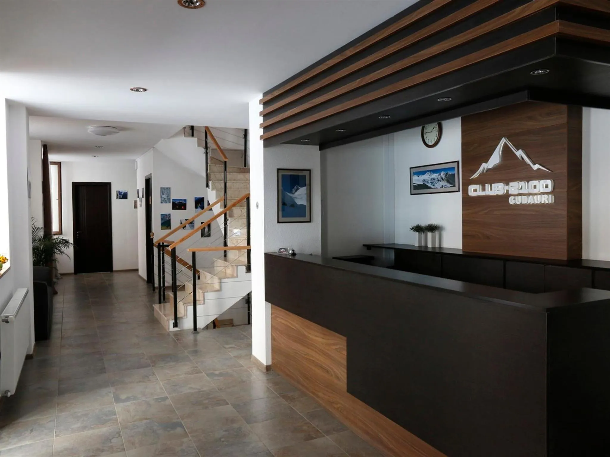 Patio in Hotel Club-2100