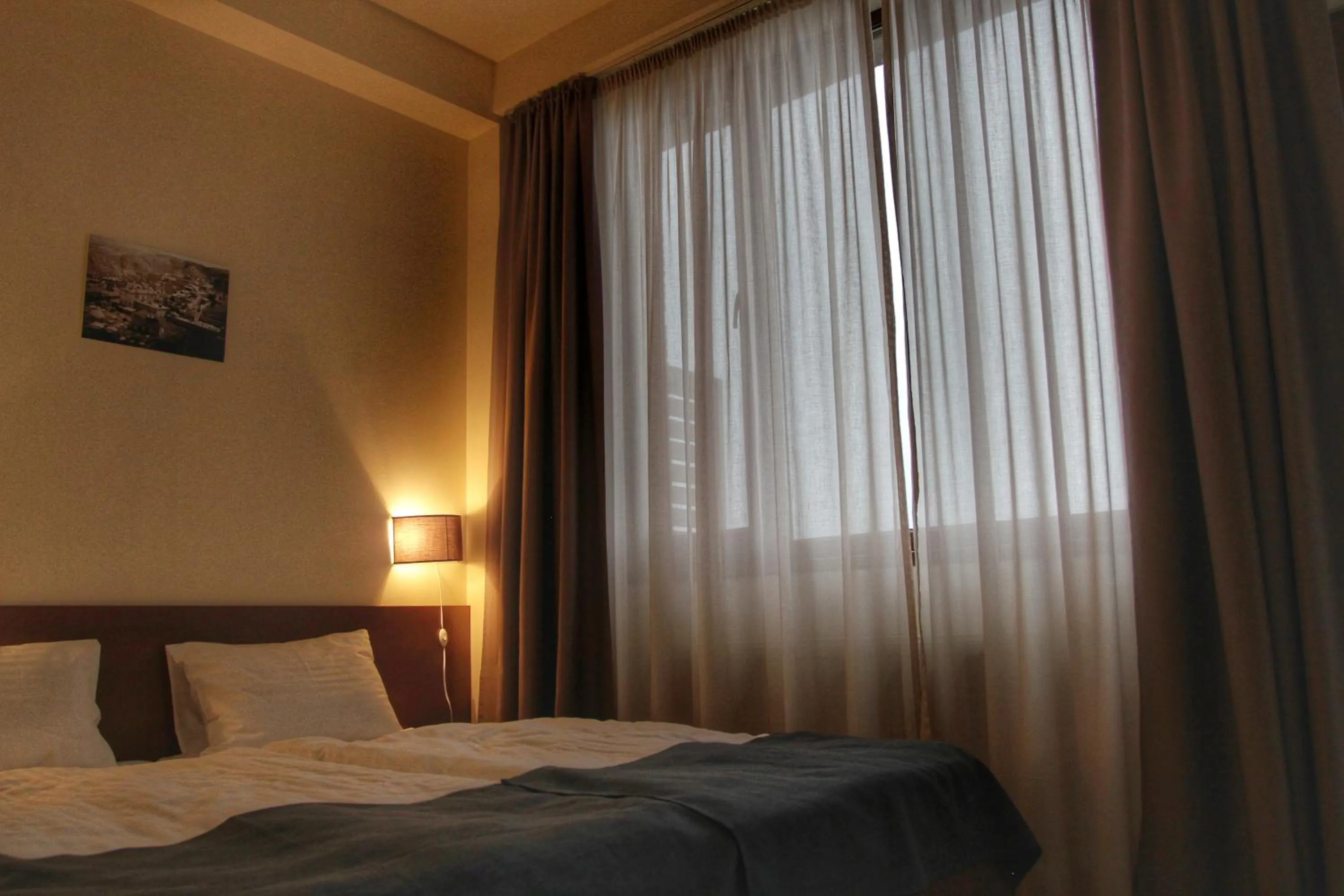 Bedroom, Bed in Hotel Club-2100