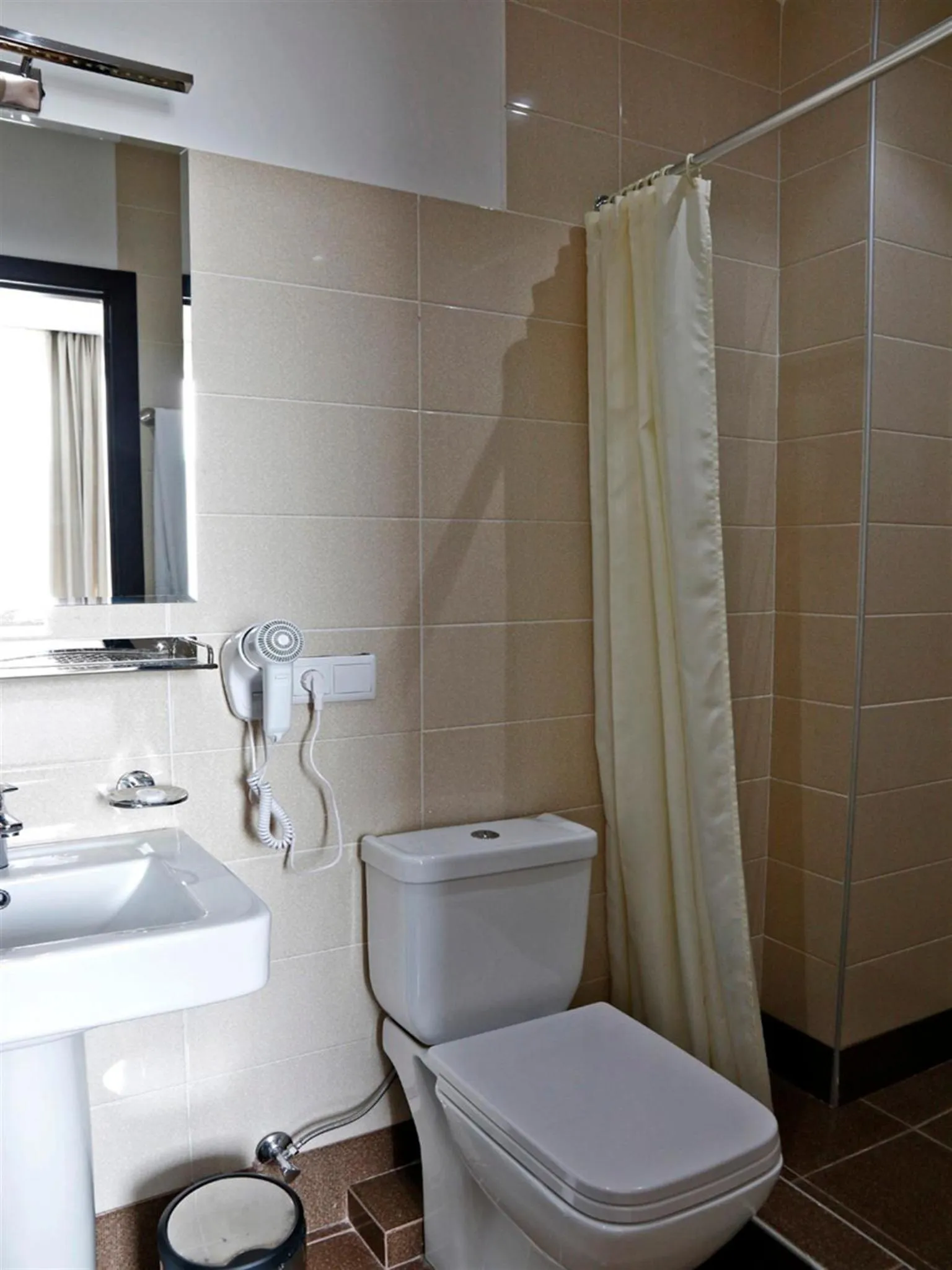 Bathroom in Hotel Club-2100