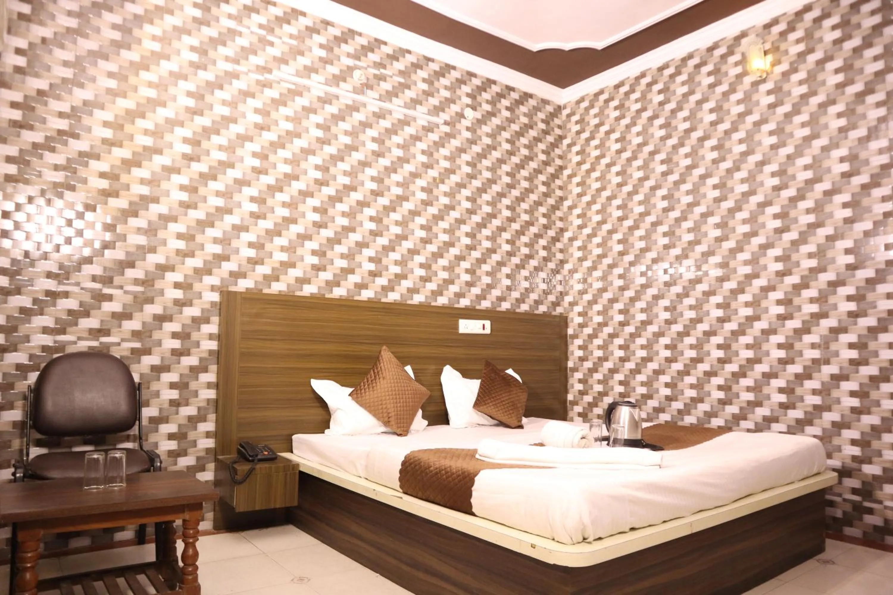 Bedroom, Bed in PR Palace