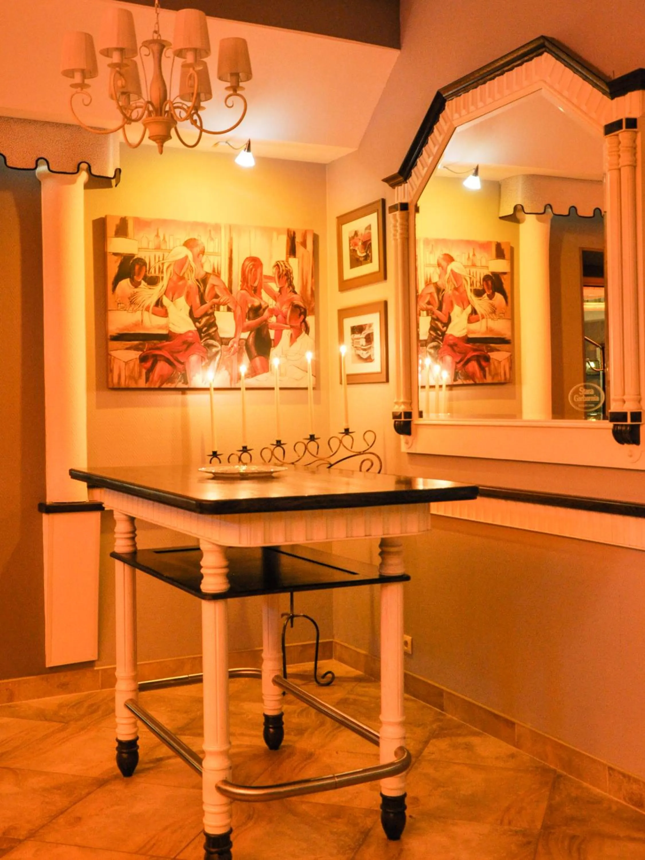 Lobby or reception in Hotel Stara Garbarnia