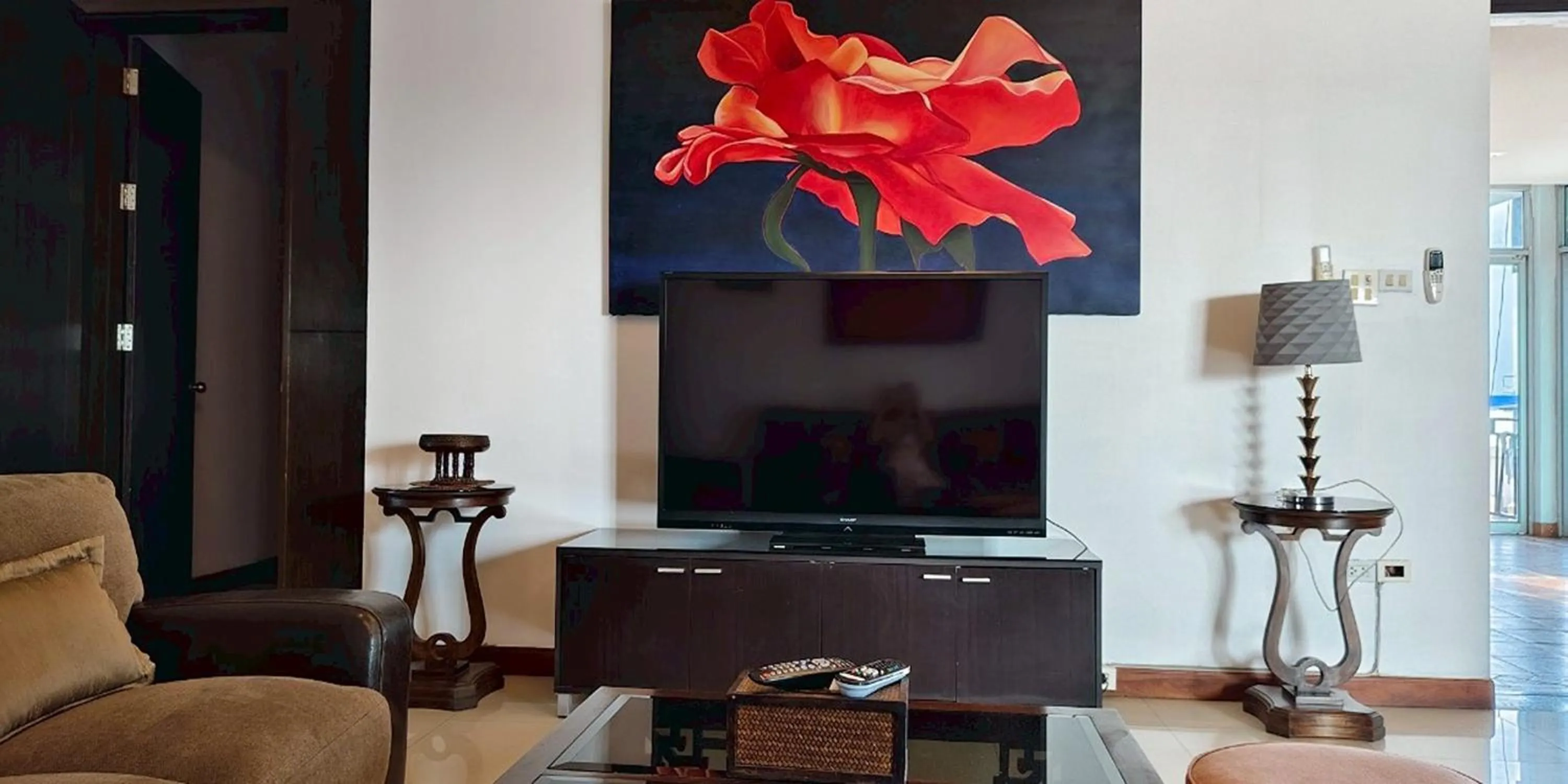 TV and multimedia in Gazebo Resort Pattaya