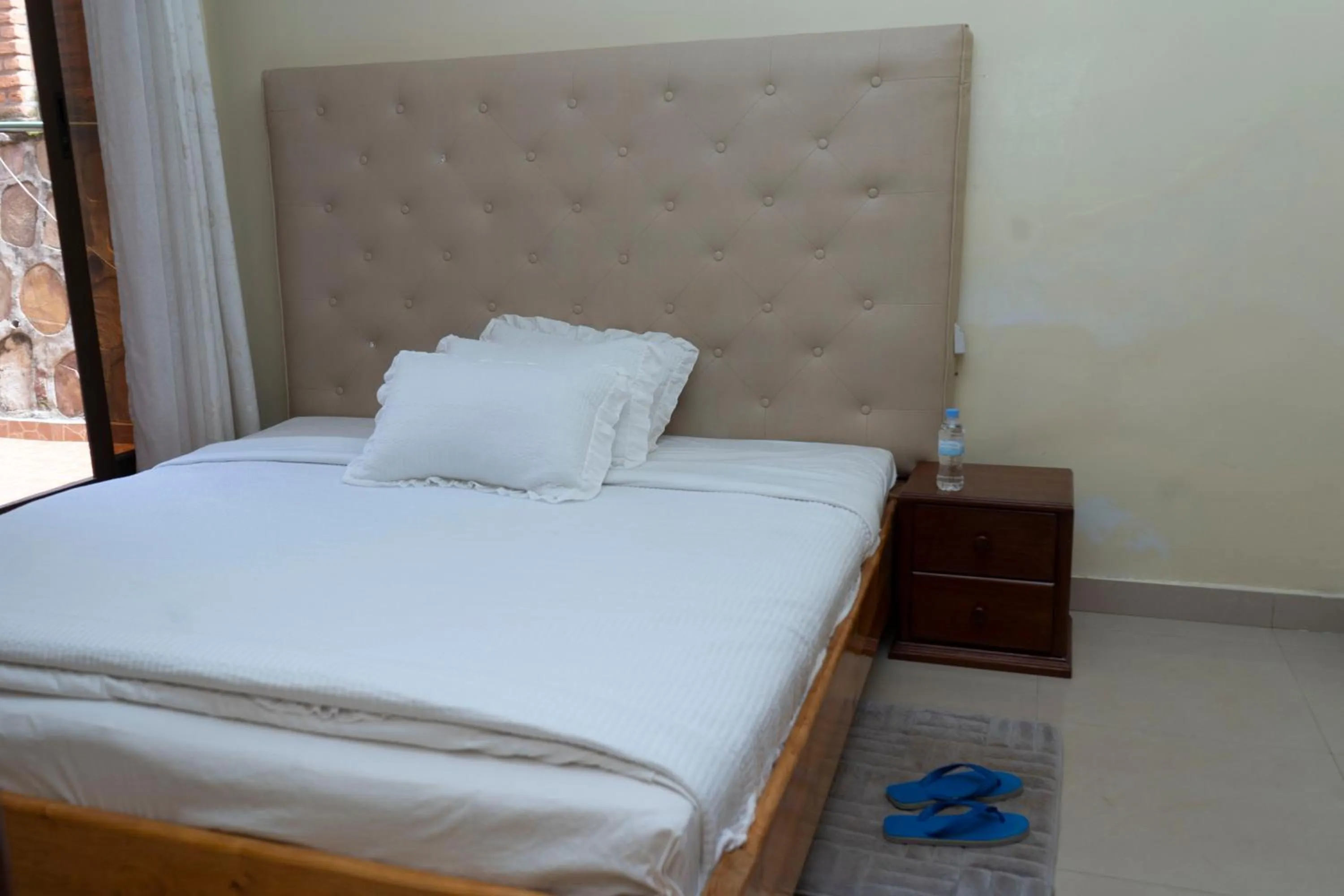 Bed in Green View Apartments