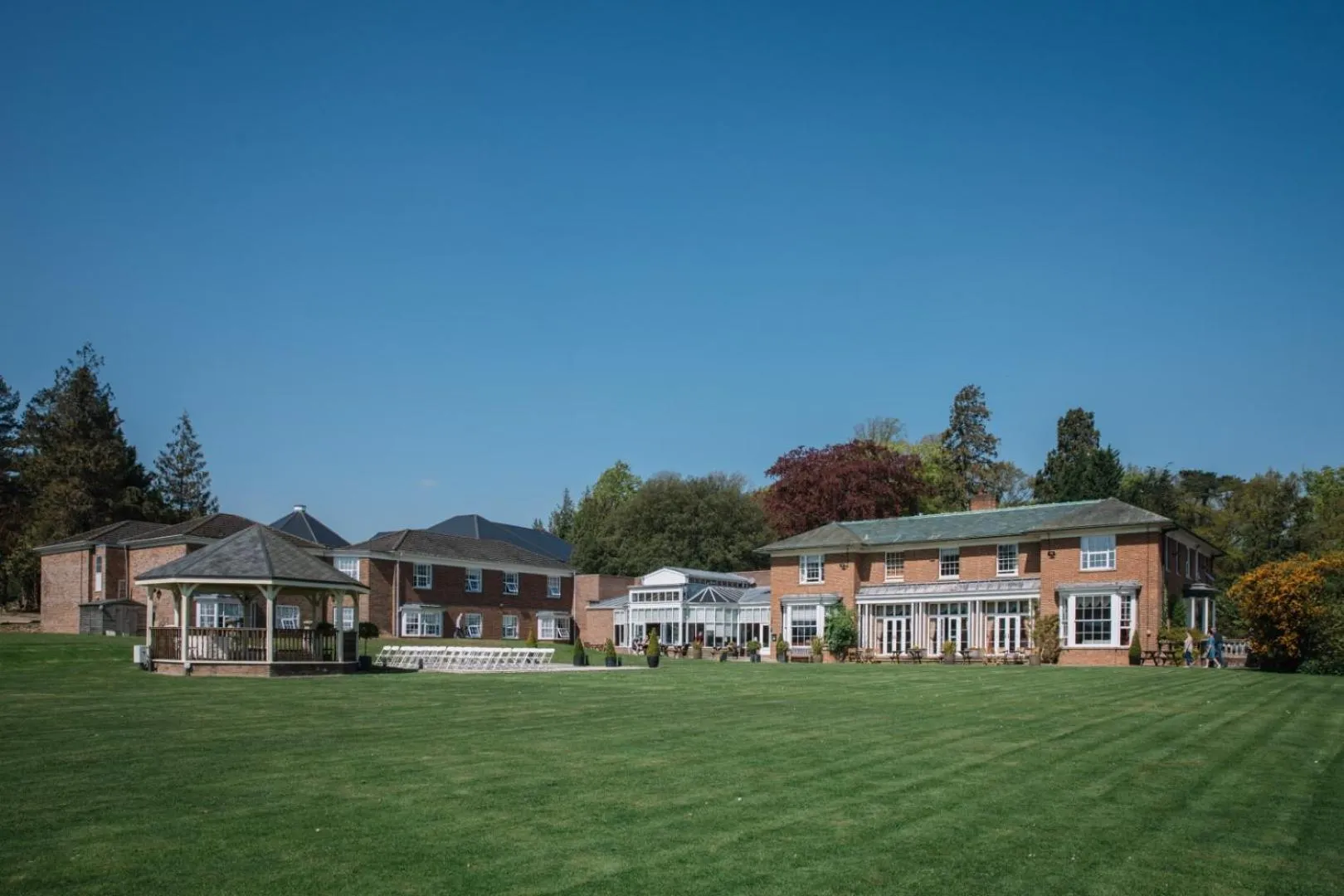 Property building in Best Western Plus Kenwick Park Hotel
