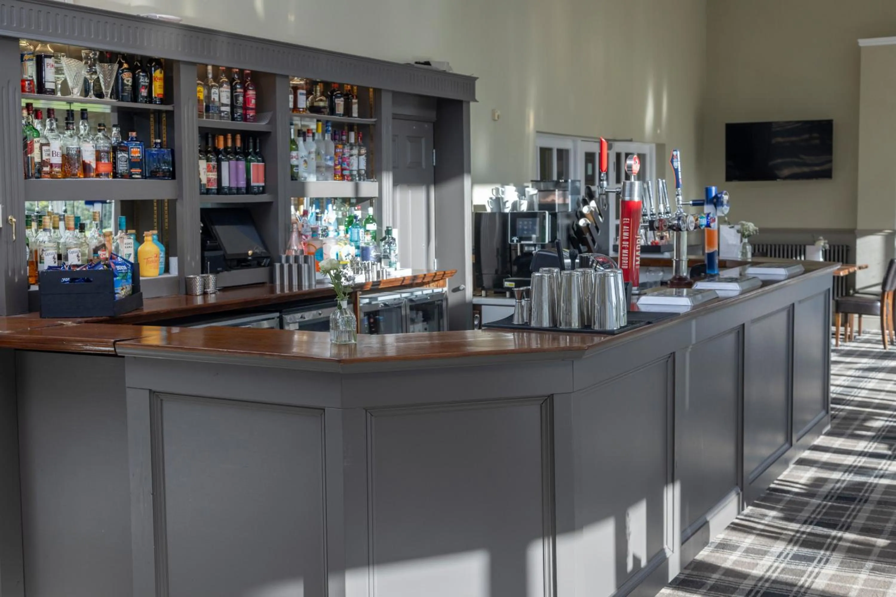 Food and drinks in Best Western Plus Kenwick Park Hotel