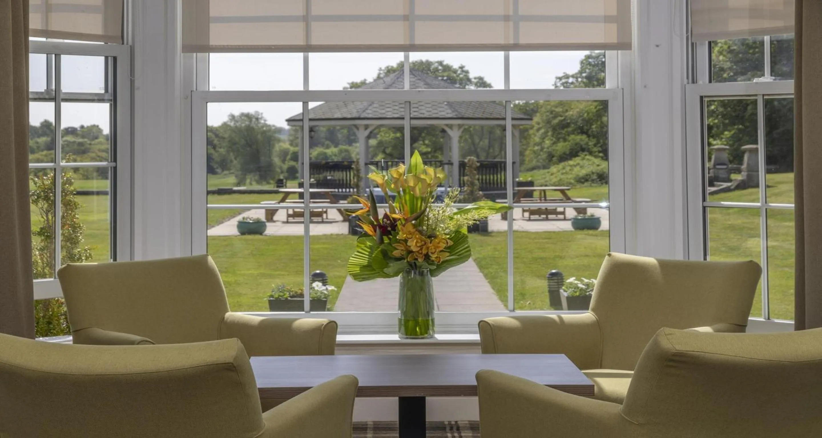 Property building in Best Western Plus Kenwick Park Hotel