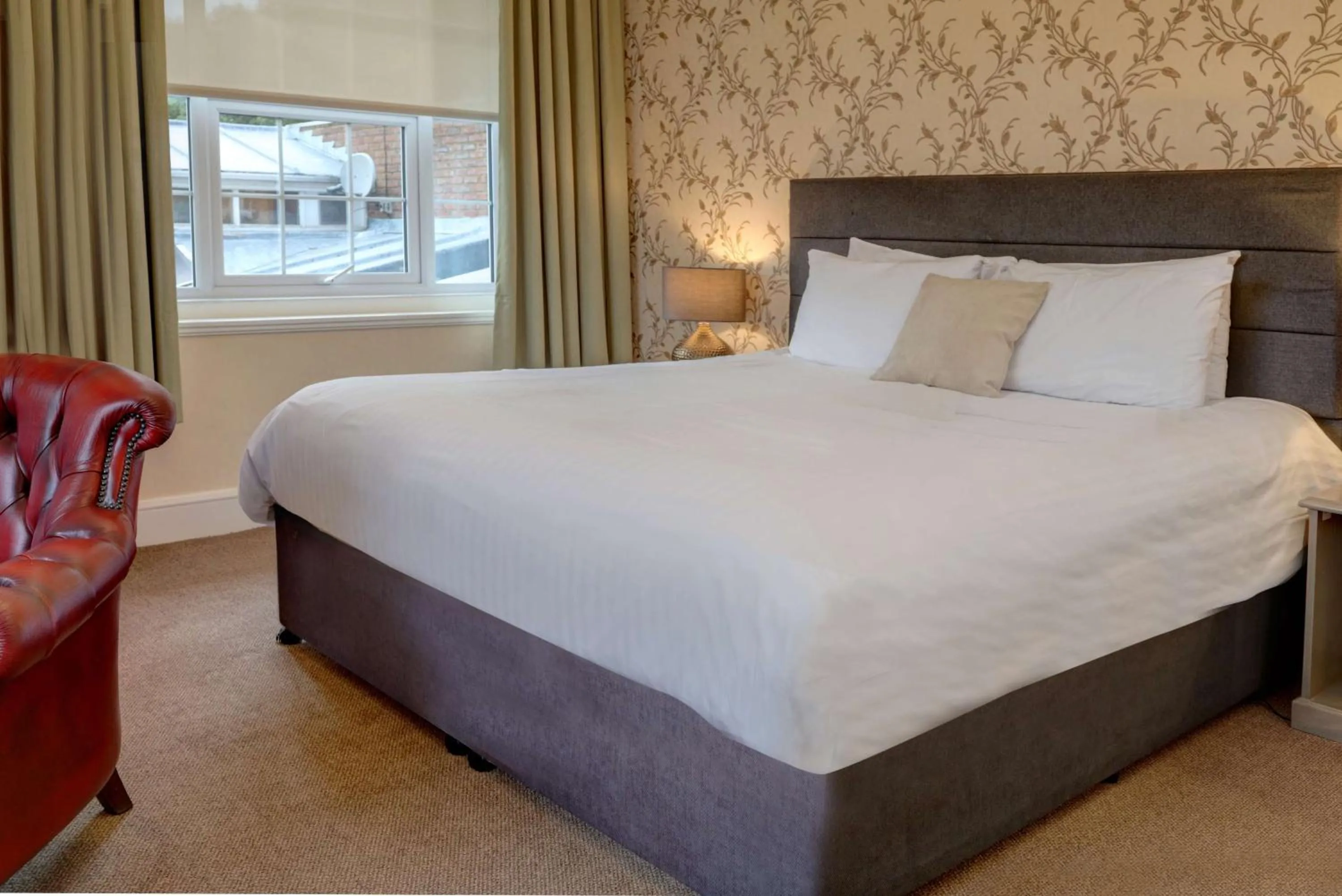 Bedroom, Bed in Best Western Plus Kenwick Park Hotel