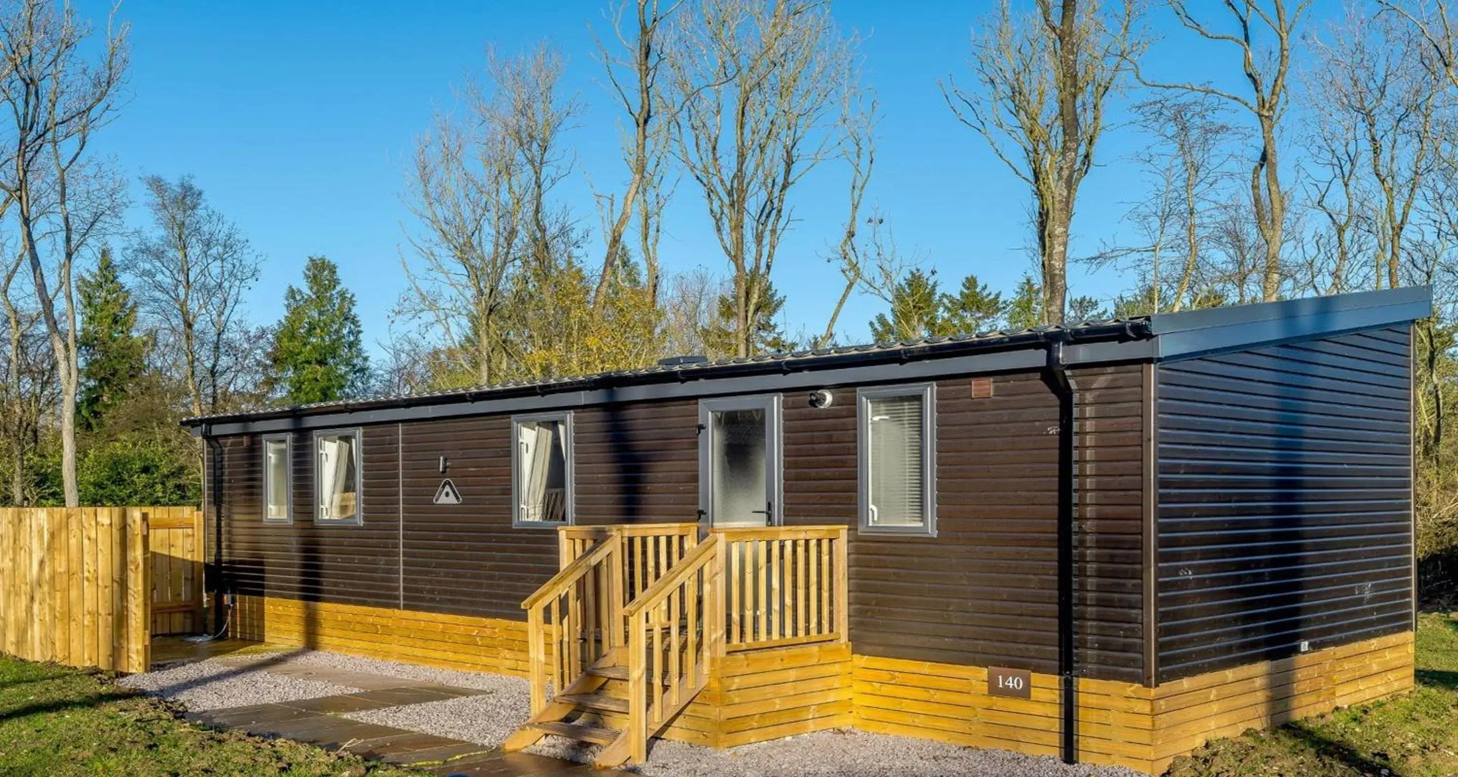 One-Bedroom Cabin with Double Bed - Non-Smoking in Best Western Plus Kenwick Park Hotel One-Bedroom Cabin with Double Bed - Non-Smoking in Best Western Plus Kenwick Park Hotel