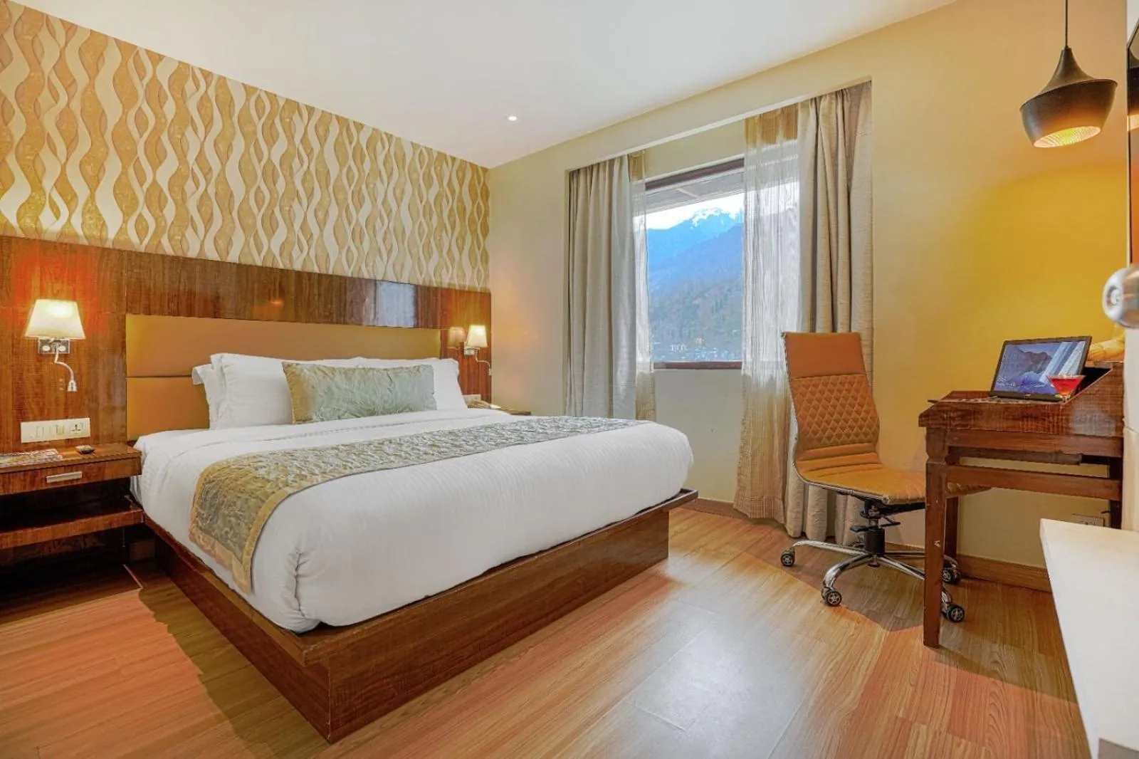 Aatmayog Luxury Manor By Blueko Hotels