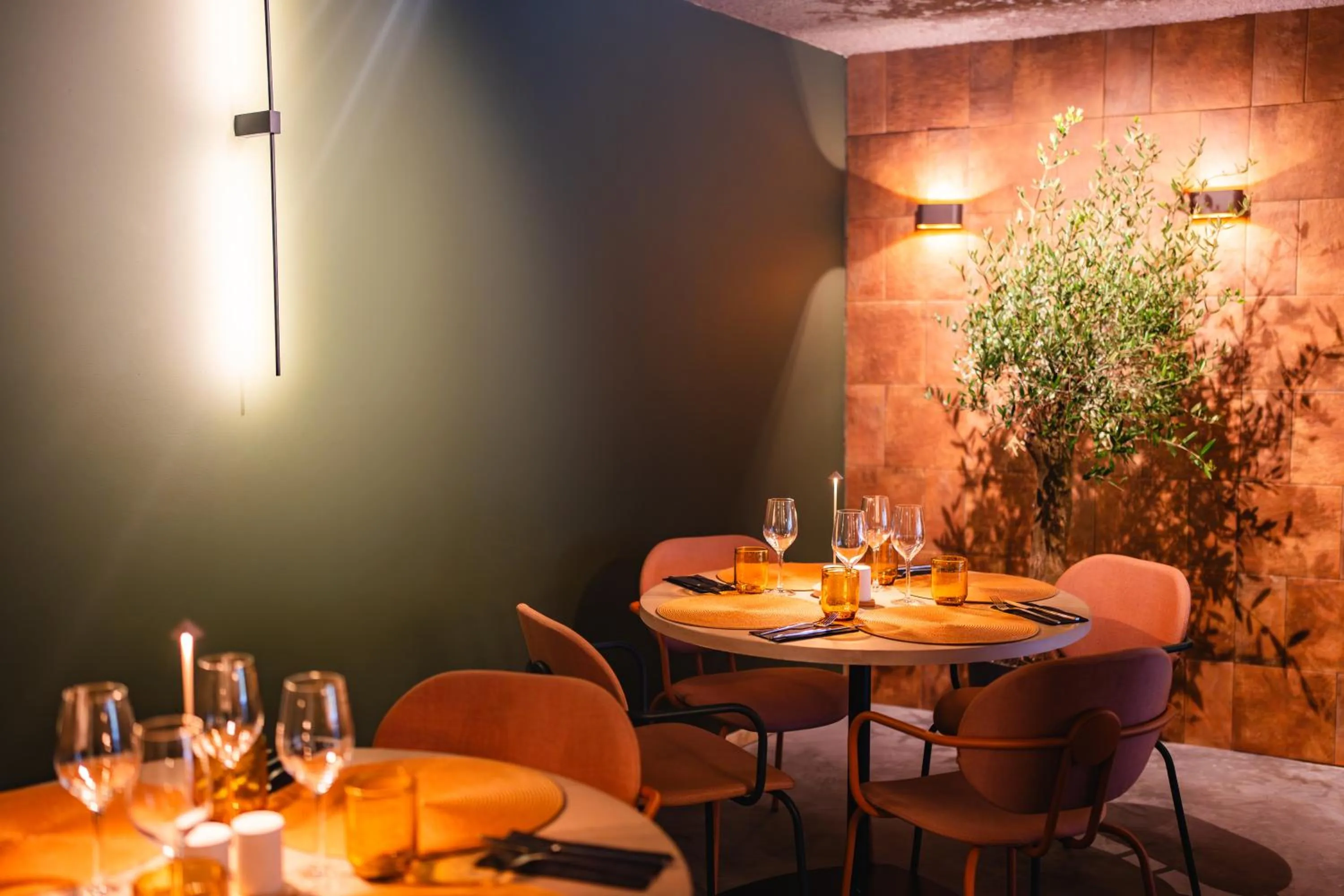 Restaurant/places to eat in L'Olivier