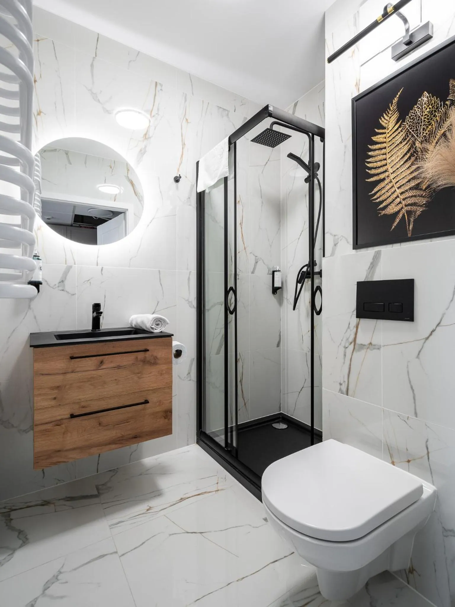 Shower in Pileckiego Residence