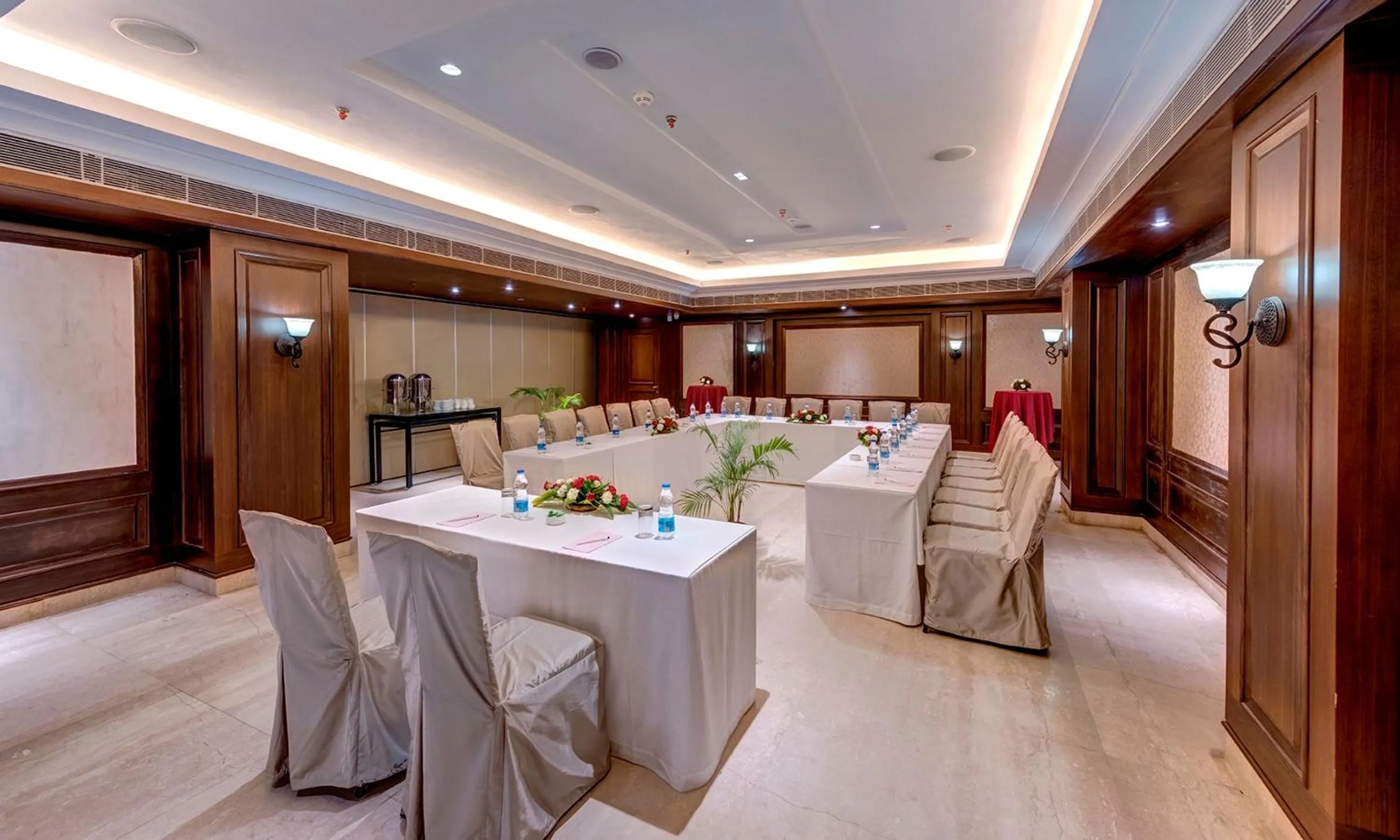 Meeting/conference room in The Astor