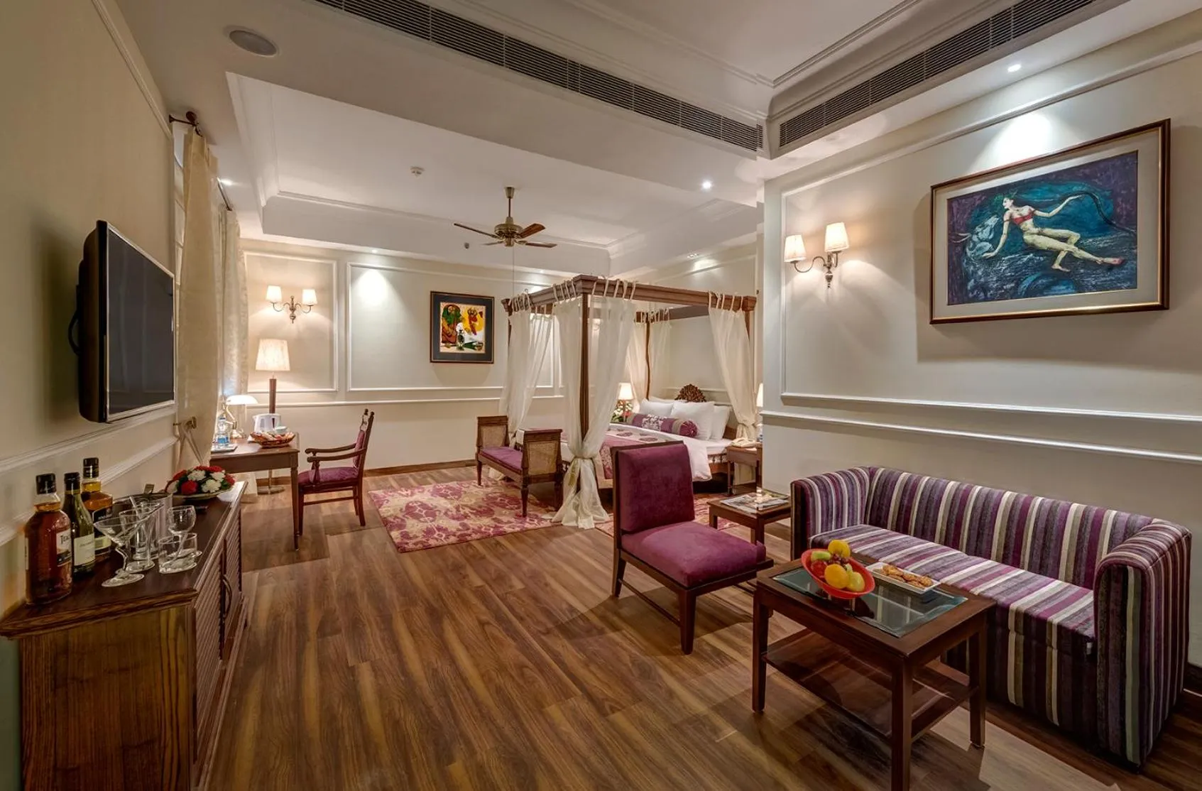 Living room in The Astor