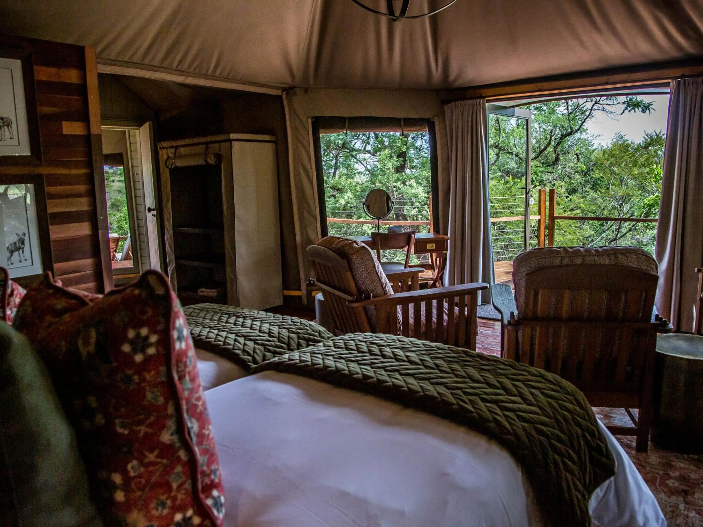 Seating area, Bed in Nkomazi Game Reserve by NEWMARK