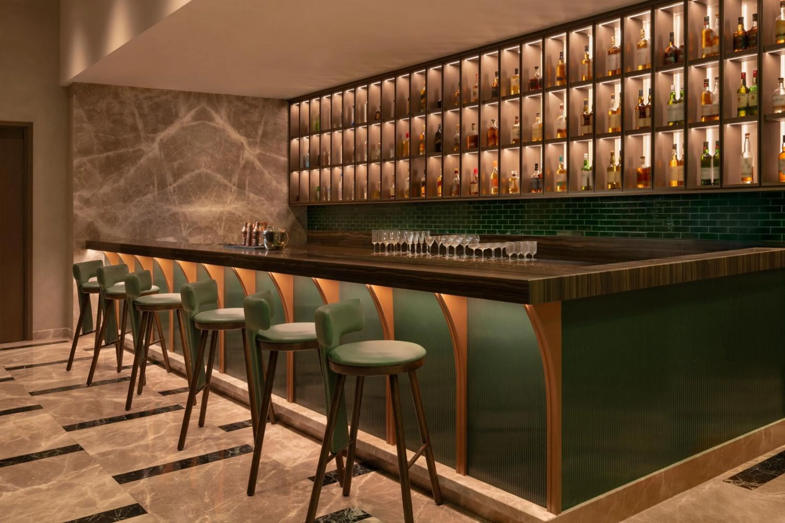 Restaurant/places to eat in Navi Mumbai Marriott