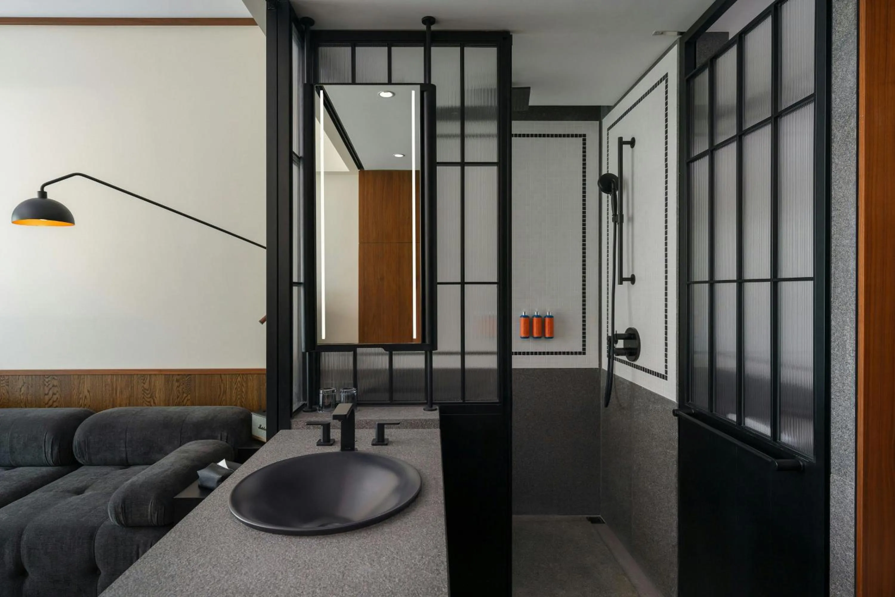 Bathroom in Flow and Co. Qingdao, Autograph Collection